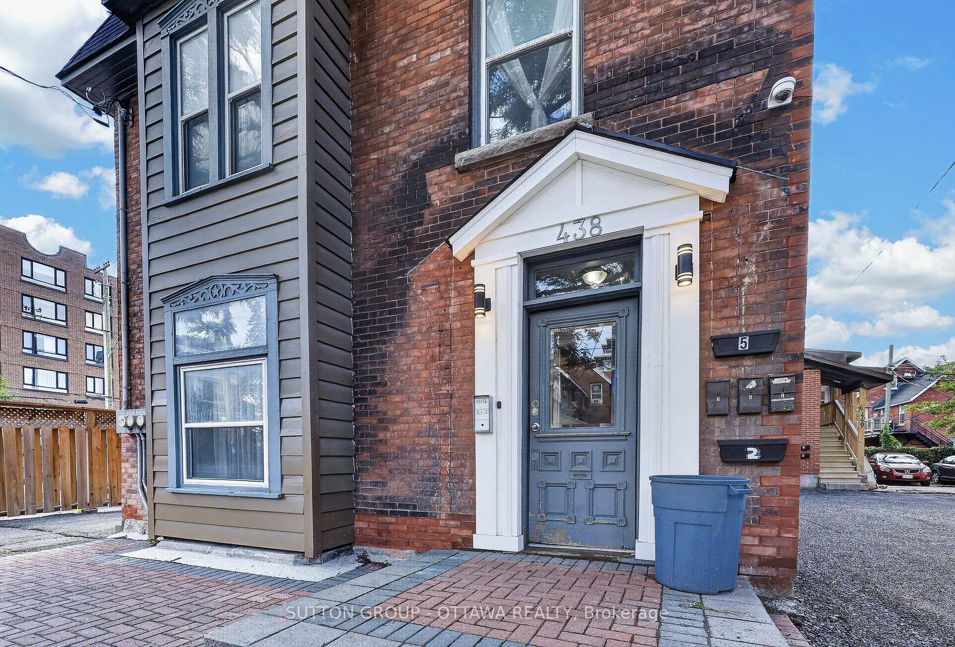 Photo 5 of 438 Lewis Street, Ottawa, Ottawa Centre — HOMEH