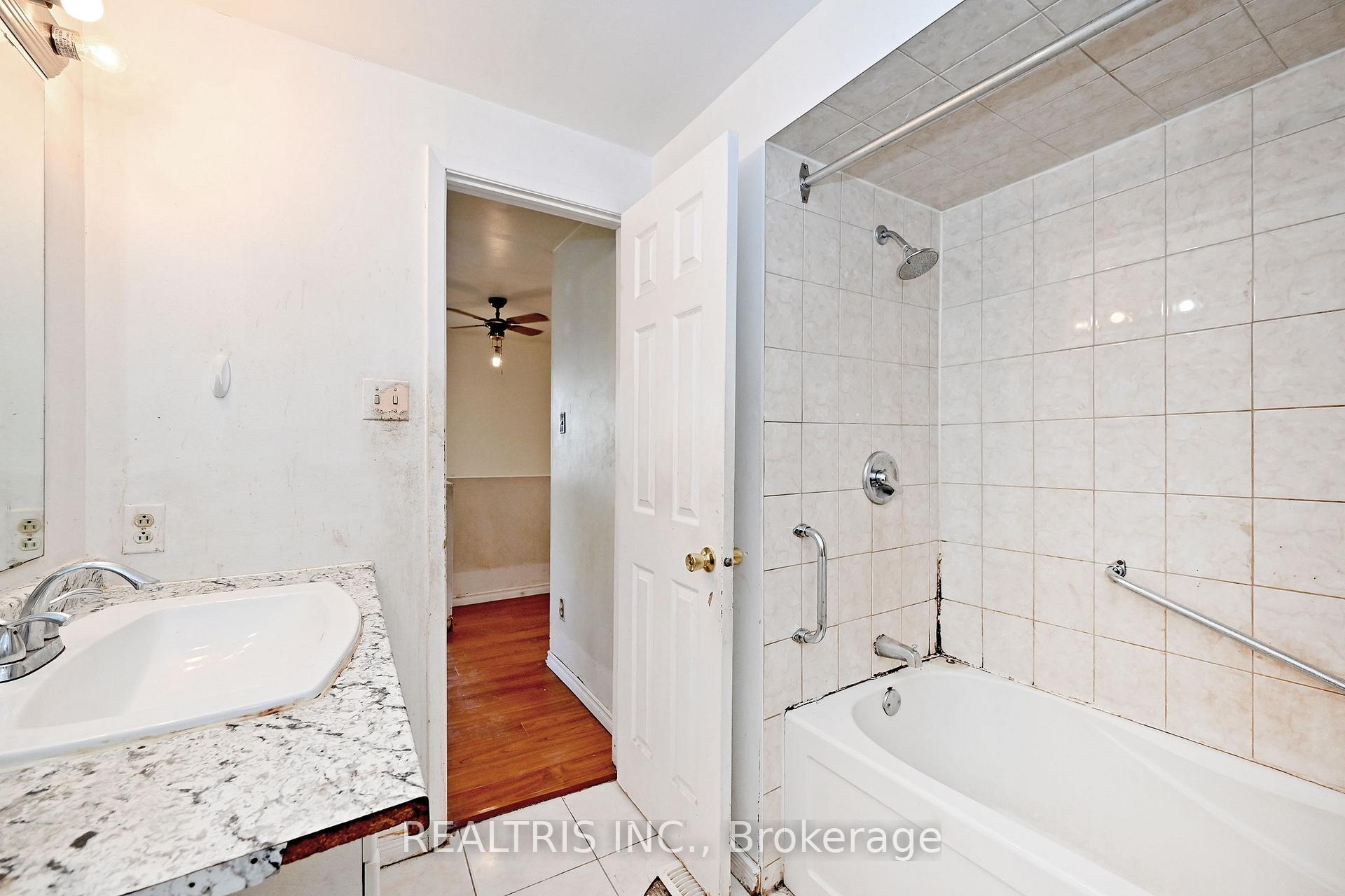 Photo 21 of 116 Sutherland Avenue, Brampton, Madoc — HOMEH