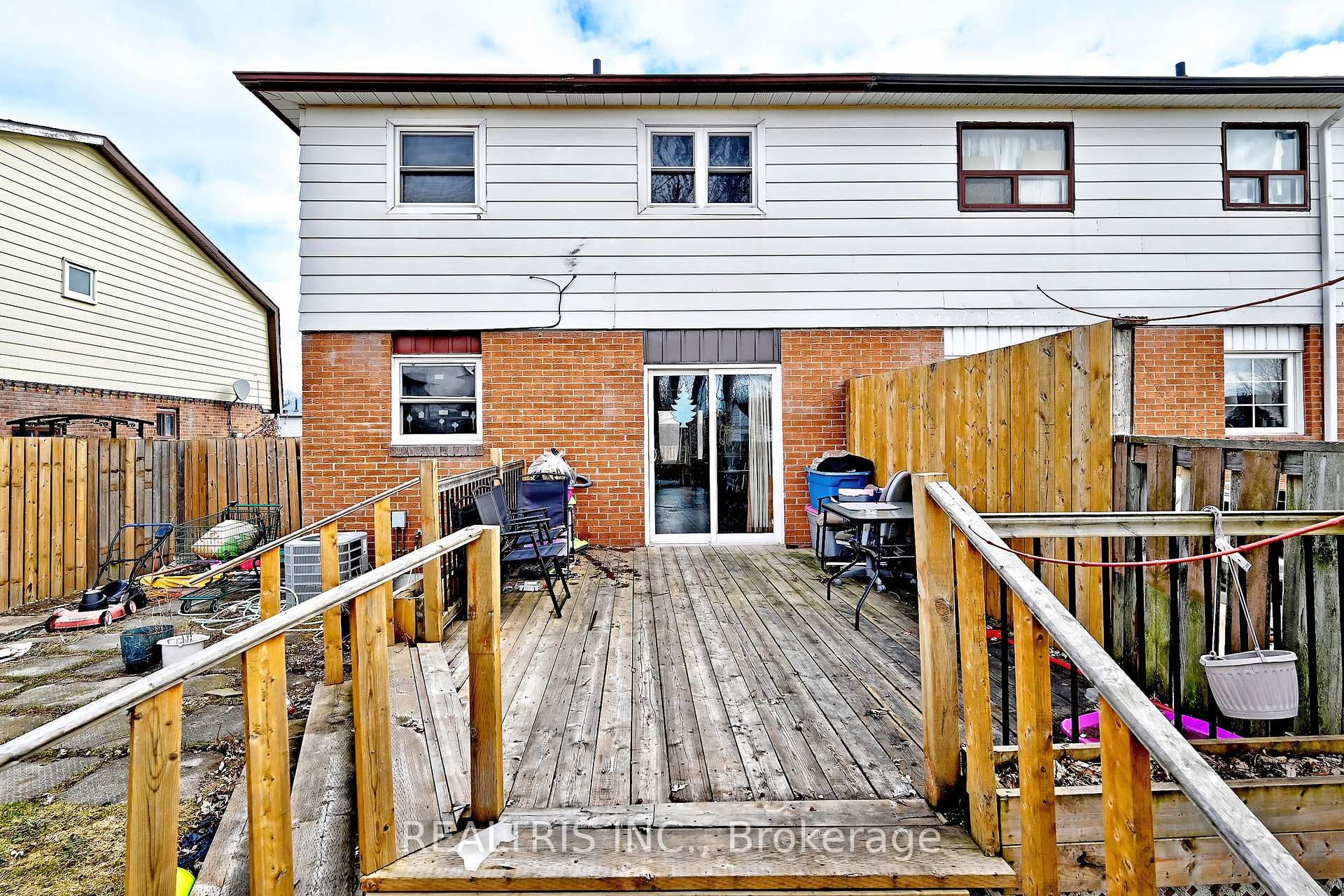 Photo 33 of 116 Sutherland Avenue, Brampton, Madoc — HOMEH