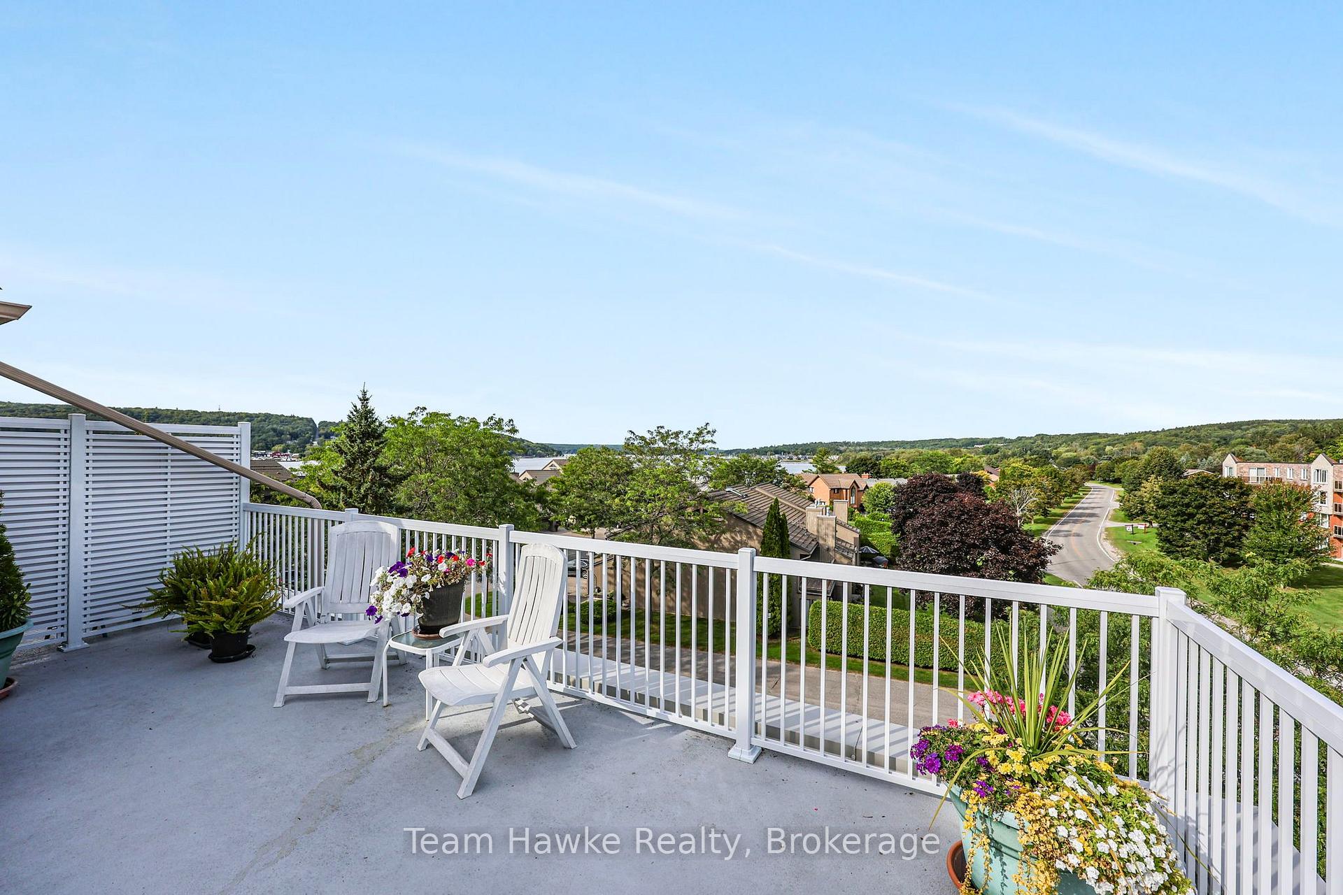 Photo 31 of Unit 306, 4 Beck Boulevard, Penetanguishene — HOMEH