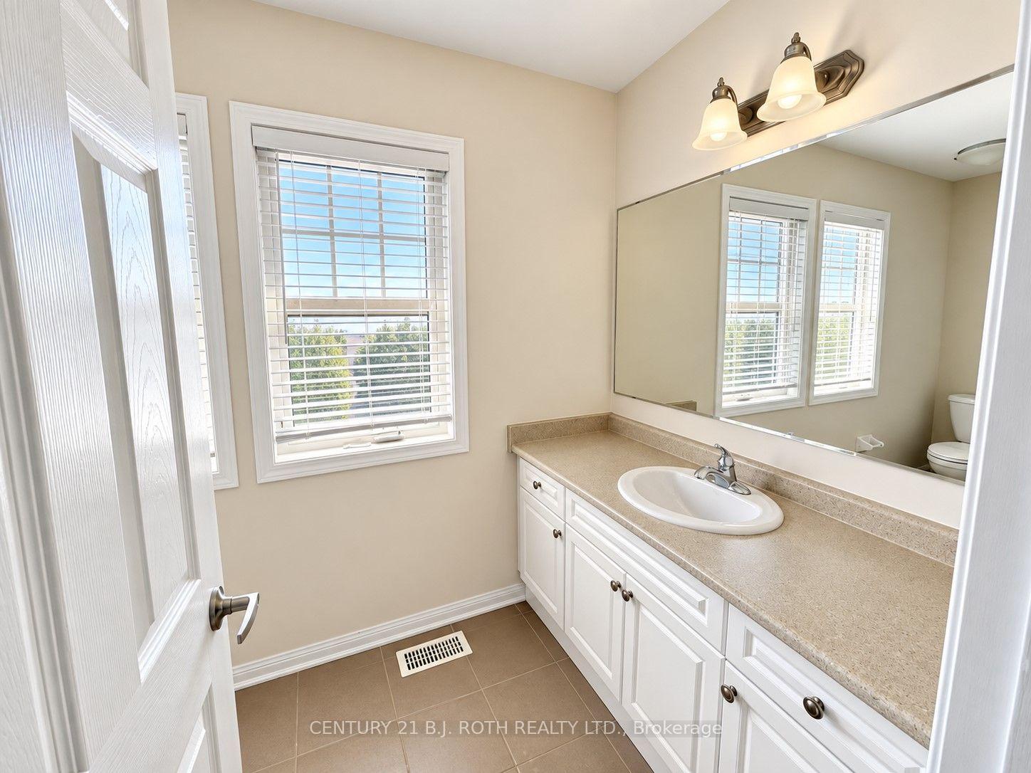 Photo 6 of 47 Ferris Lane, New Tecumseth, Alliston — HOMEH