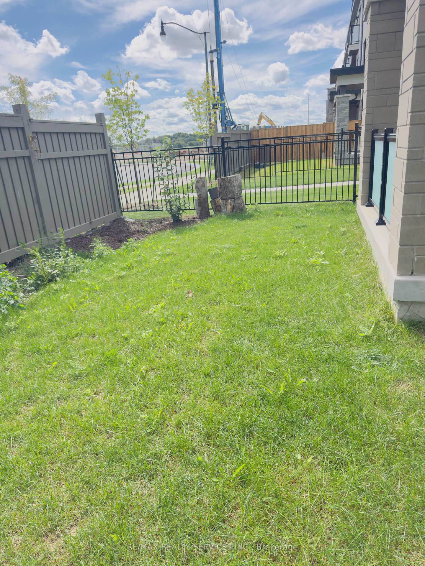 Photo 40 of 182 Keppel Circle, Brampton, Northwest Brampton — HOMEH