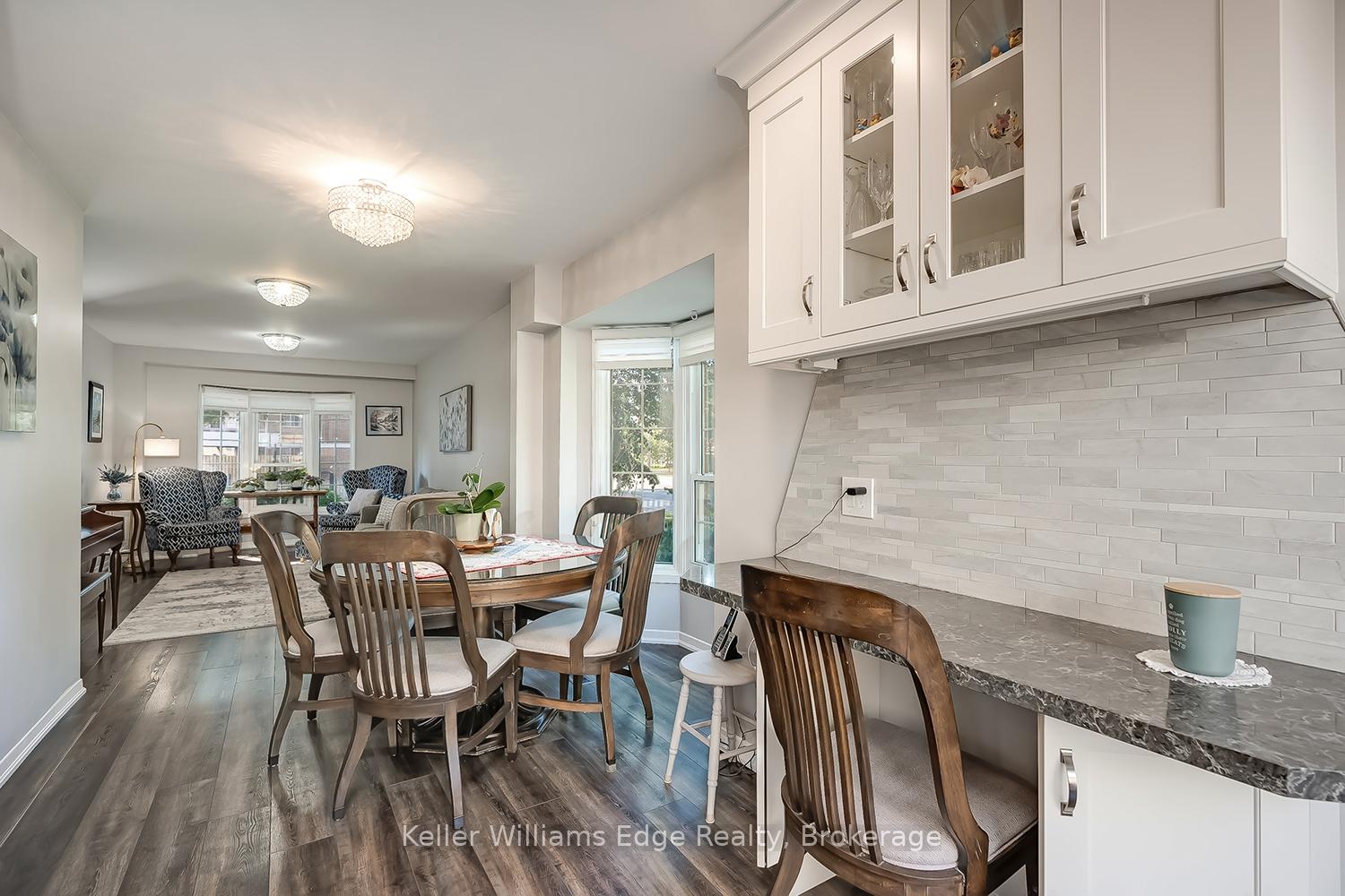 Photo 12 of Unit 18, 3021 Glencrest Road, Burlington, Roseland — HOMEH
