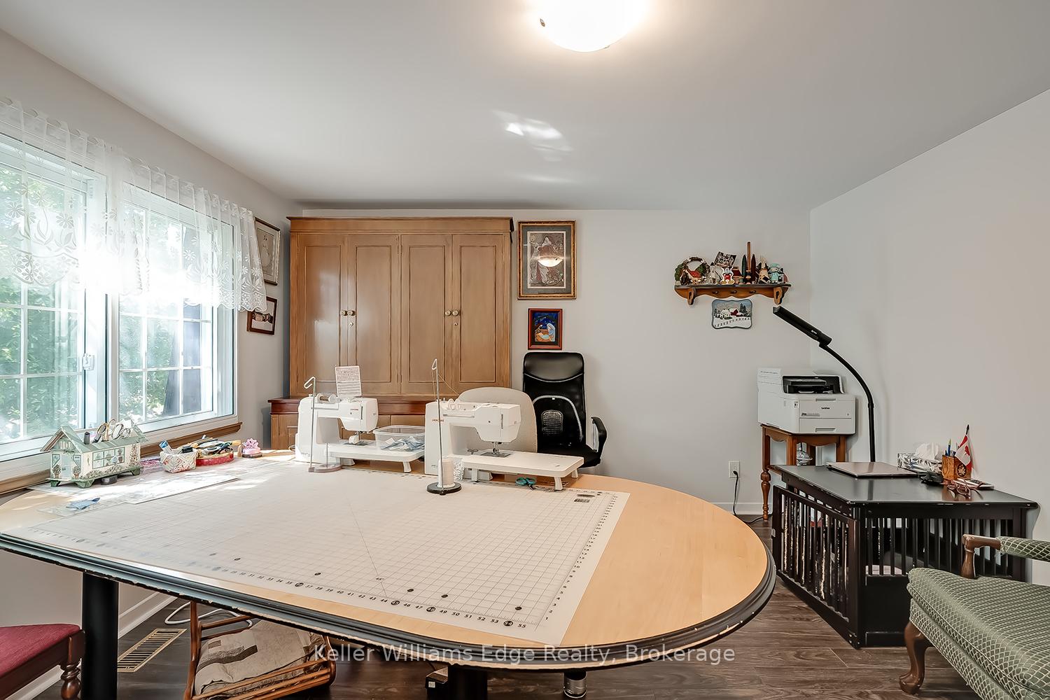 Photo 24 of Unit 18, 3021 Glencrest Road, Burlington, Roseland — HOMEH