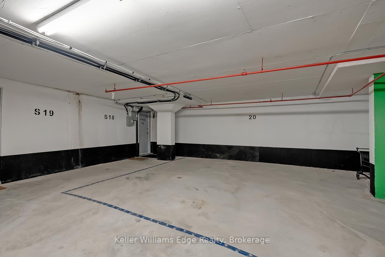 Photo 35 of Unit 18, 3021 Glencrest Road, Burlington, Roseland — HOMEH