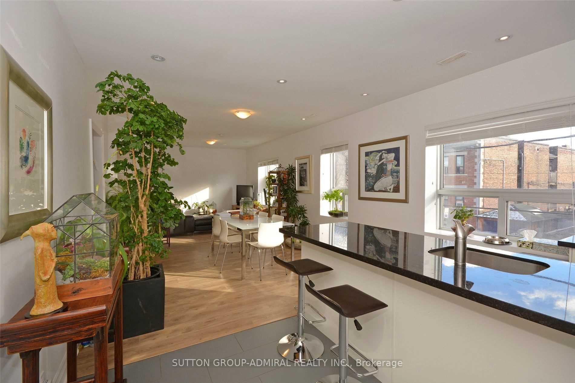 Photo 1 of 332 Harbord Street, Toronto, Palmerston-Little Italy — HOMEH