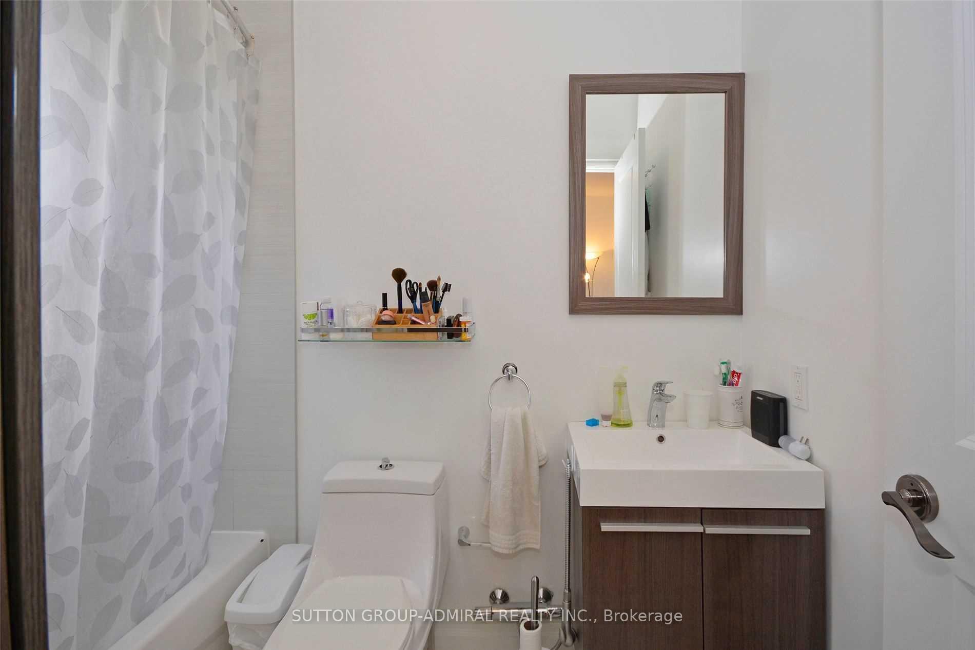 Photo 8 of 332 Harbord Street, Toronto, Palmerston-Little Italy — HOMEH