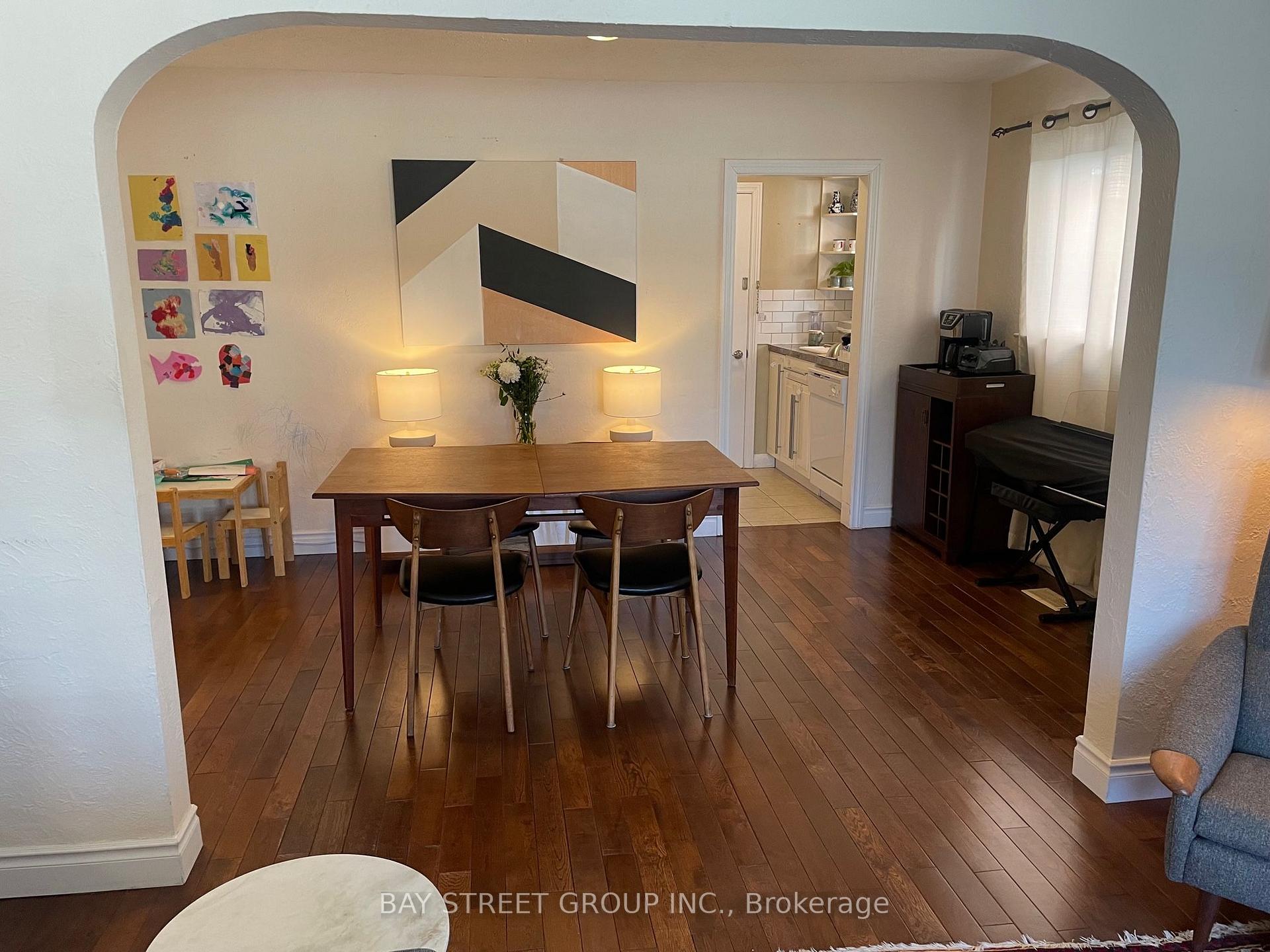 Photo 5 of Unit Main & Lower, 48 Braemar Avenue, Toronto, Yonge-Eglinton — HOMEH