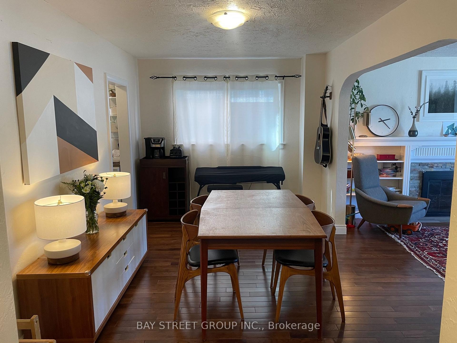 Photo 7 of Unit Main & Lower, 48 Braemar Avenue, Toronto, Yonge-Eglinton — HOMEH