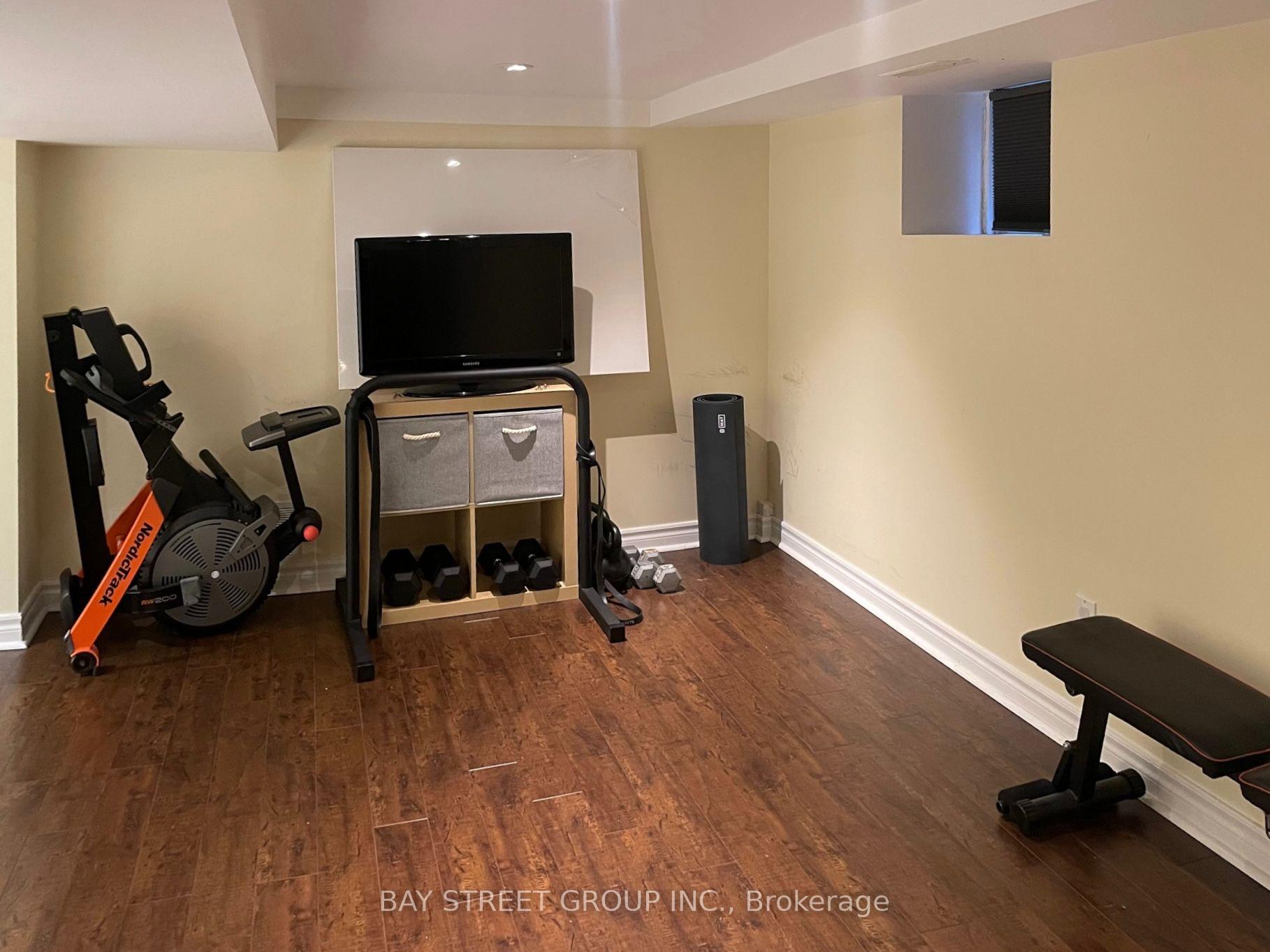 Photo 20 of Unit Main & Lower, 48 Braemar Avenue, Toronto, Yonge-Eglinton — HOMEH