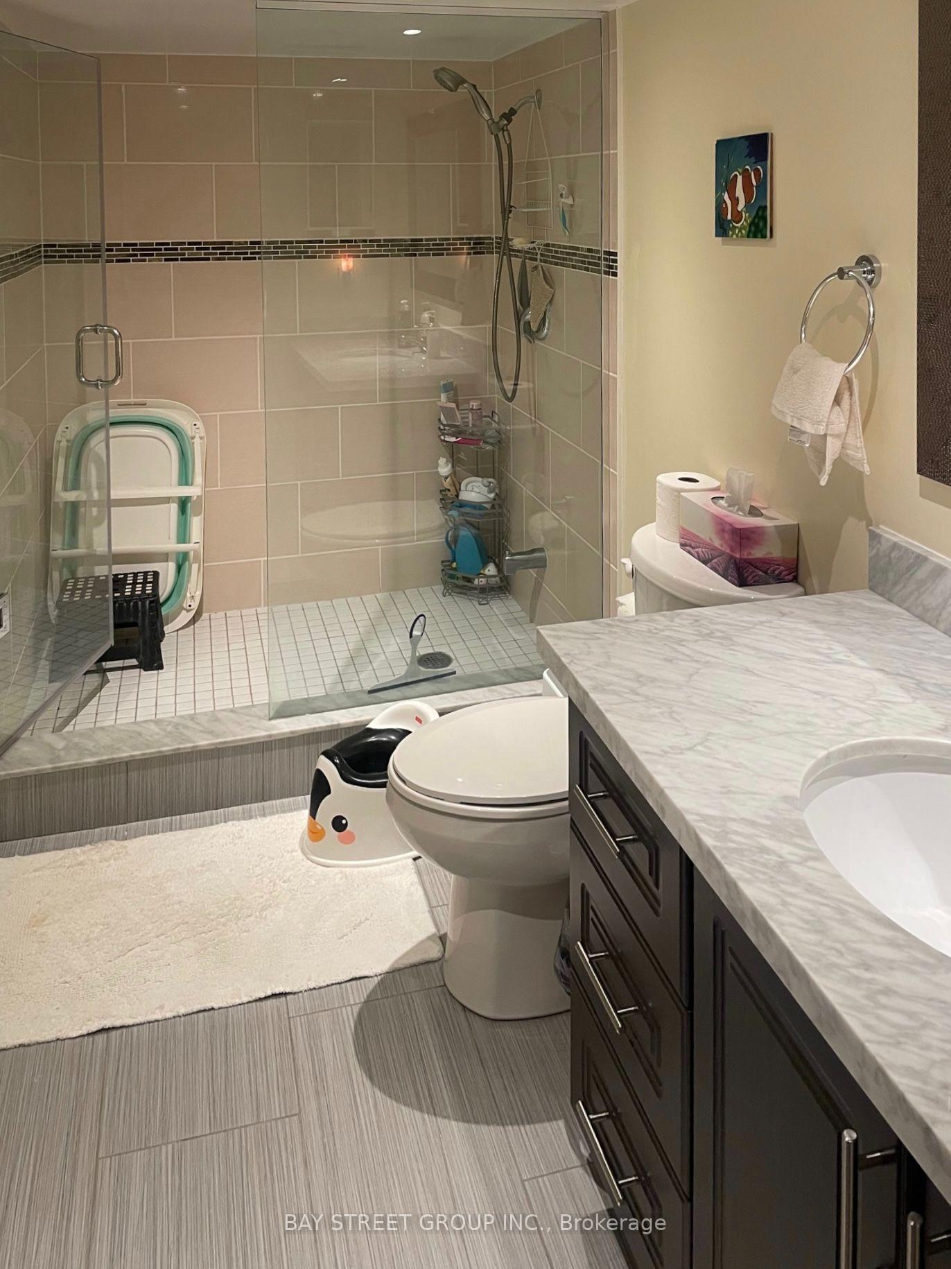 Photo 23 of Unit Main & Lower, 48 Braemar Avenue, Toronto, Yonge-Eglinton — HOMEH