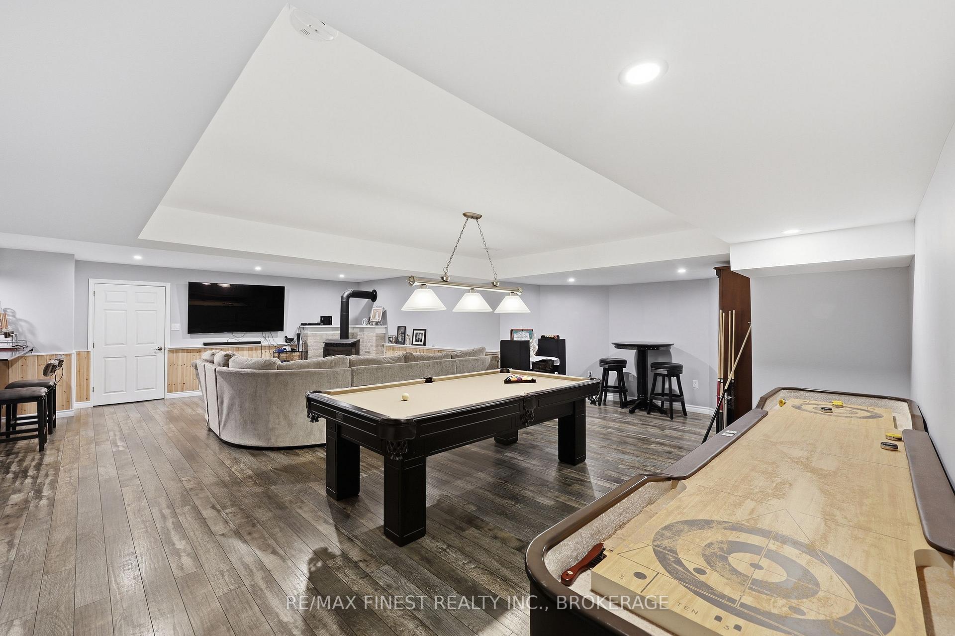 Photo 18 of 1747 Hitchcock Drive, Frontenac, Frontenac South — HOMEH