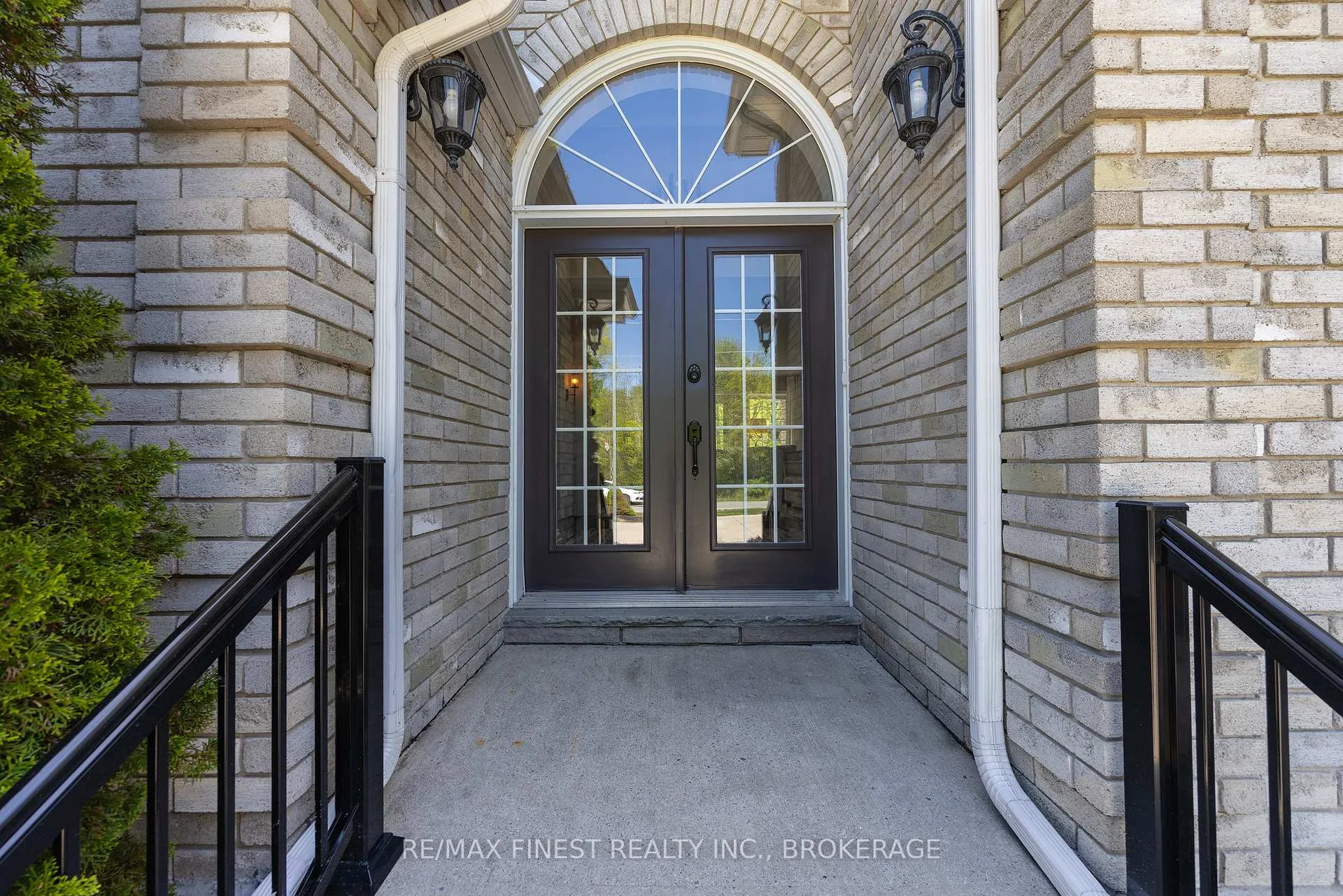 Photo 7 of 1747 Hitchcock Drive, Frontenac, Frontenac South — HOMEH