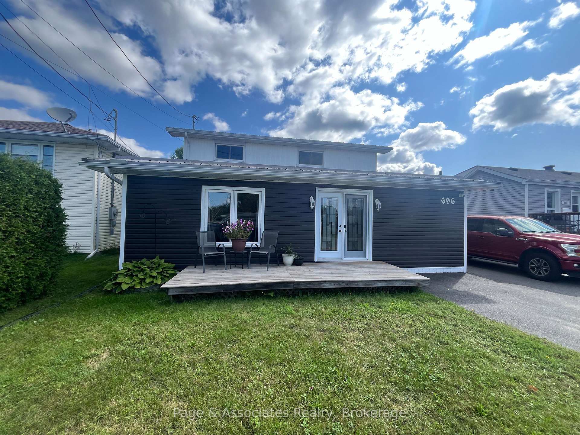Photo 3 of 696 Coursol Road, West Nipissing, Sturgeon Falls — HOMEH