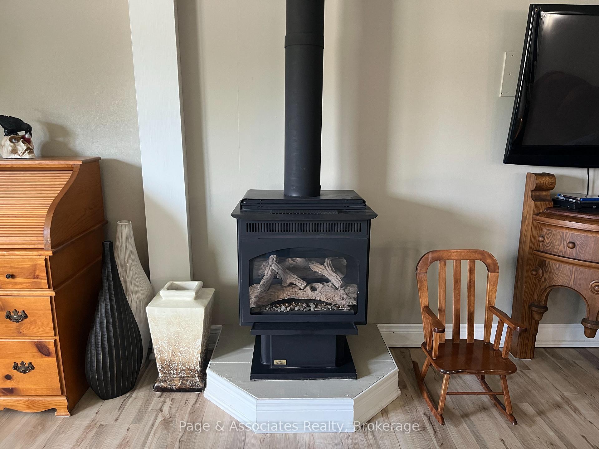 Photo 9 of 696 Coursol Road, West Nipissing, Sturgeon Falls — HOMEH