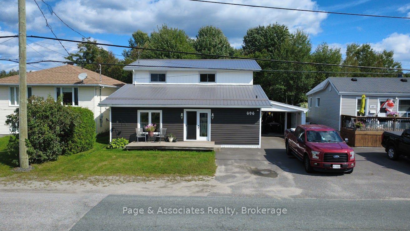 Photo 2 of 696 Coursol Road, West Nipissing, Sturgeon Falls — HOMEH