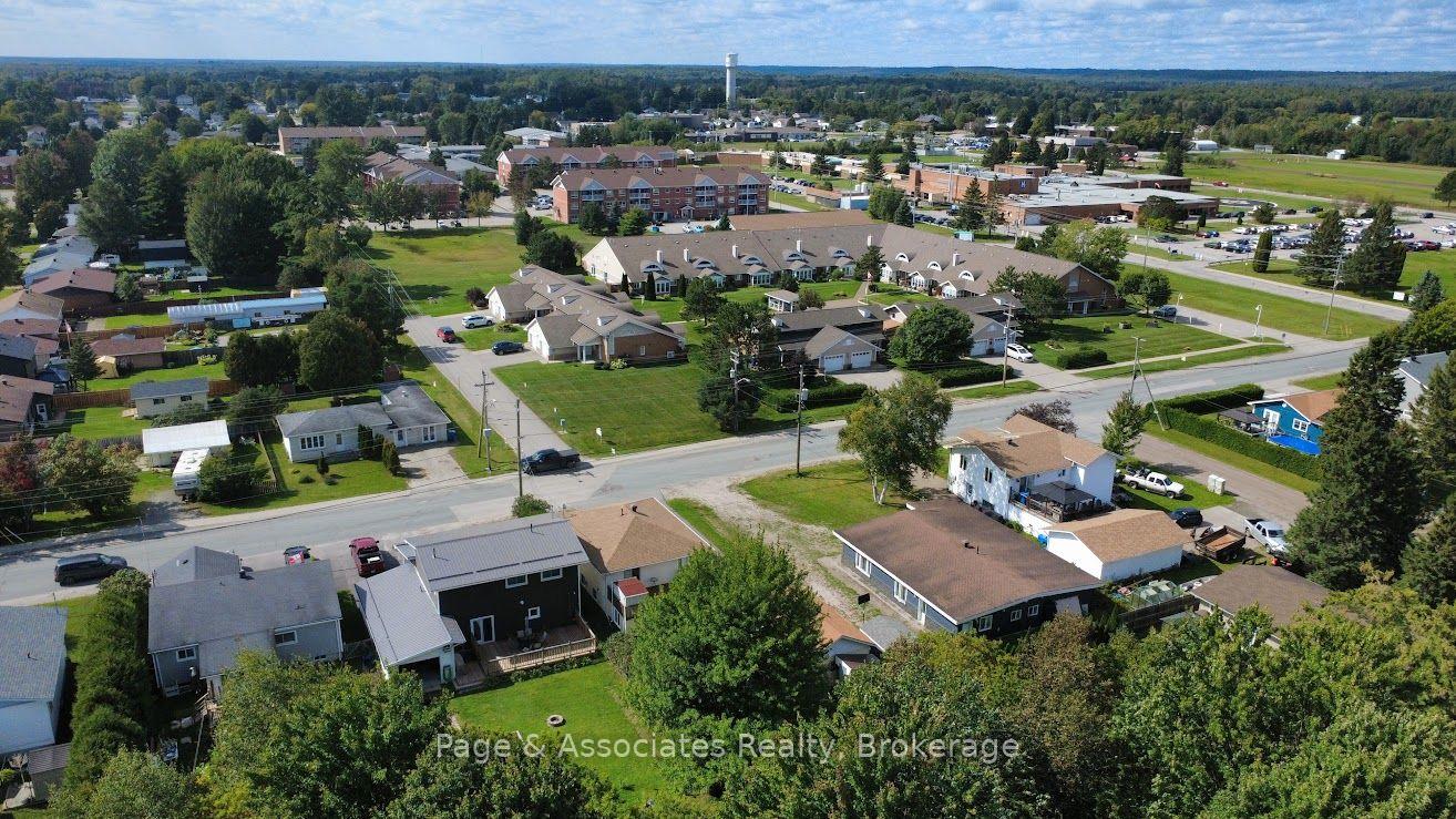 Photo 40 of 696 Coursol Road, West Nipissing, Sturgeon Falls — HOMEH
