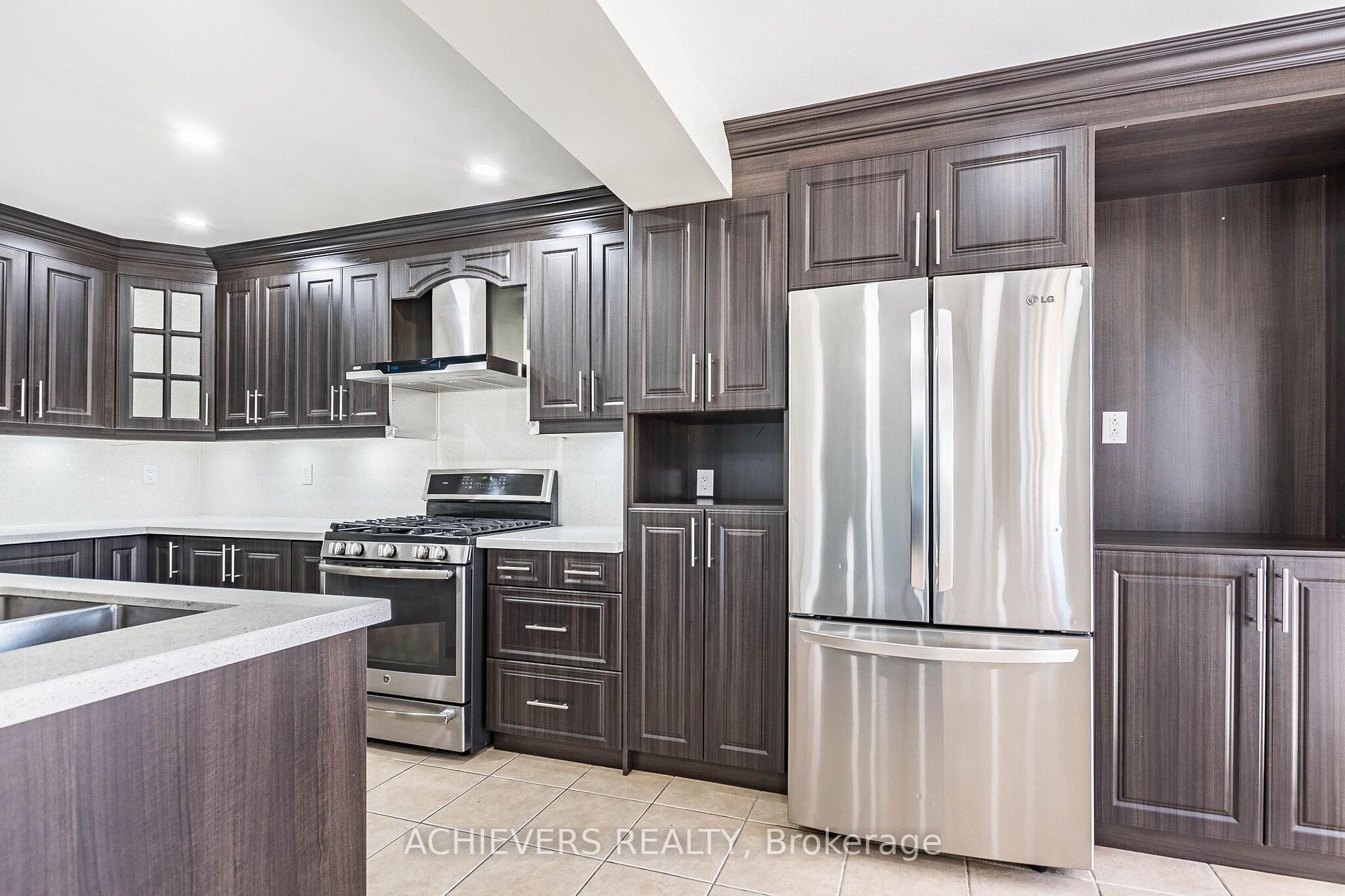 Photo 15 of 74 Charcoal Way, Brampton, Bram West — HOMEH