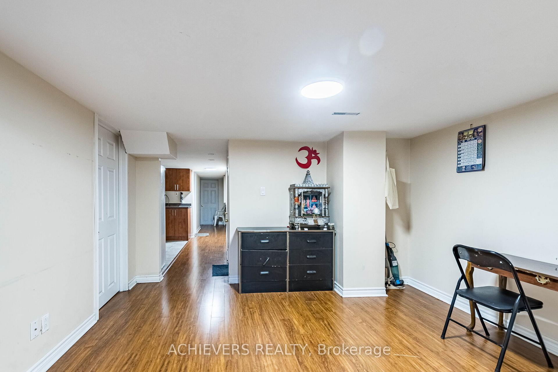 Photo 37 of 74 Charcoal Way, Brampton, Bram West — HOMEH