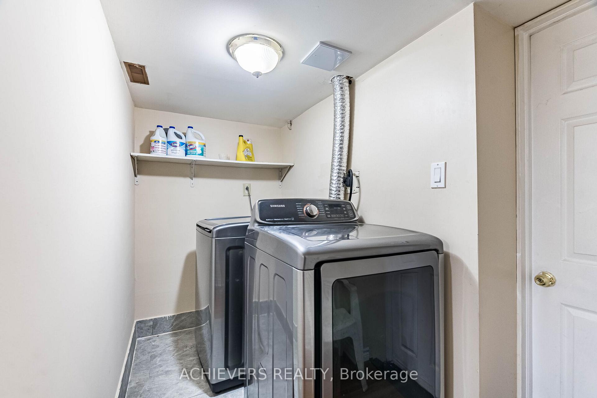 Photo 45 of 74 Charcoal Way, Brampton, Bram West — HOMEH
