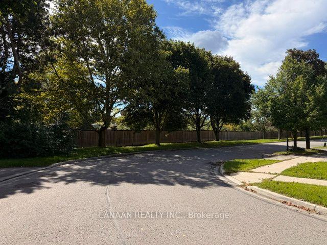 Photo 3 of 79 Graham Crescent, Markham, Raymerville — HOMEH