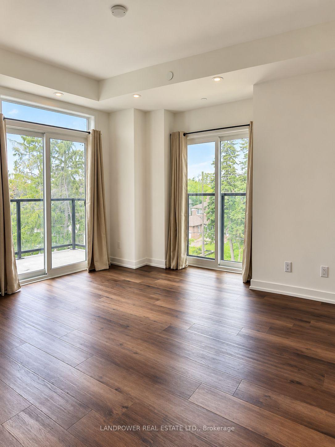 Photo 10 of Unit 21, 51 Winlock Park, North York, Newtonbrook East — HOMEH