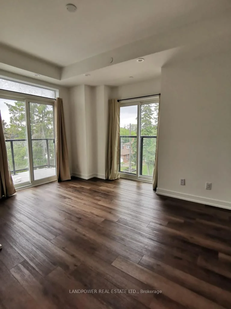 Photo 12 of Unit 21, 51 Winlock Park, North York, Newtonbrook East — HOMEH