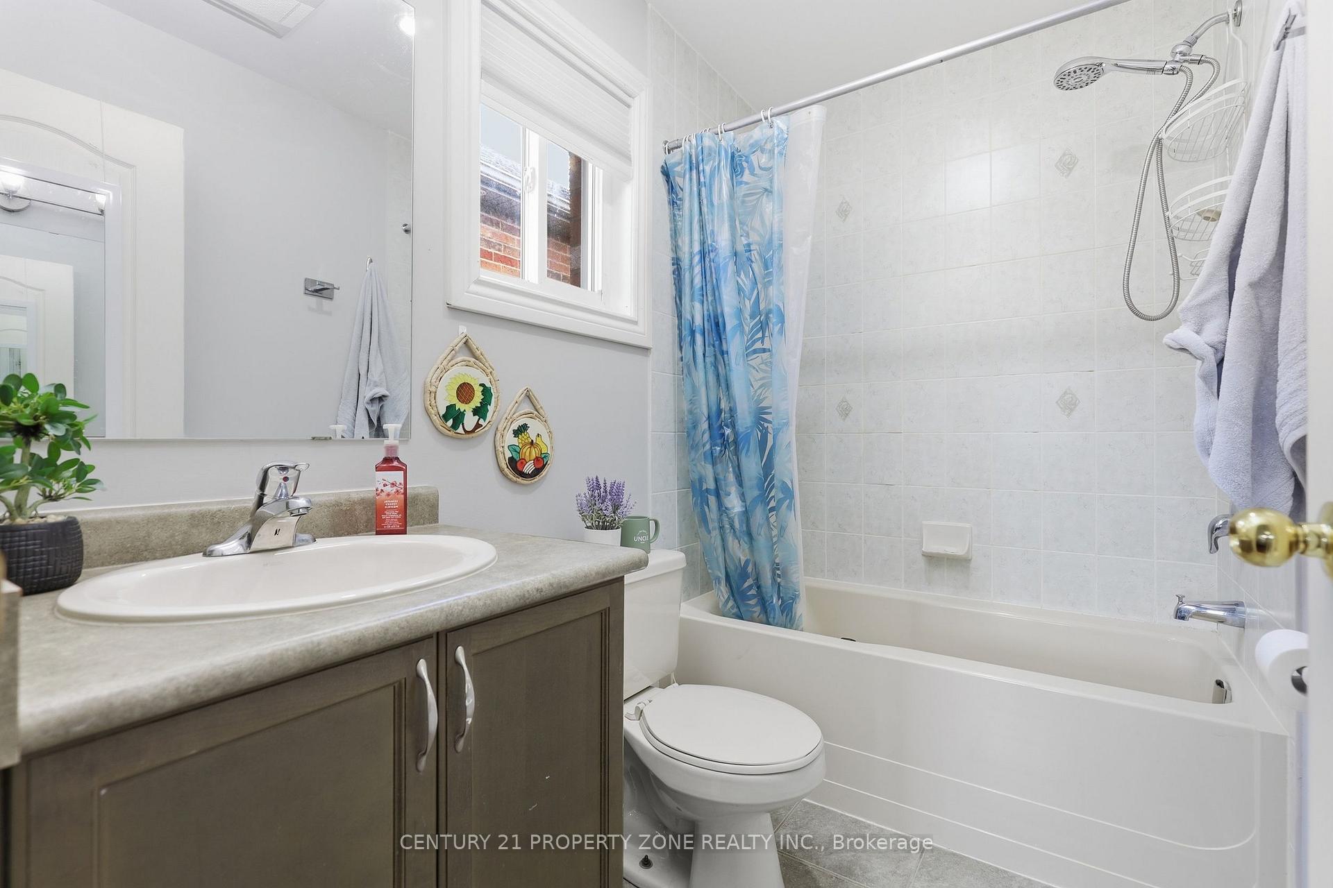 Photo 33 of 239 Williamson Drive W, Ajax, Northwest Ajax — HOMEH