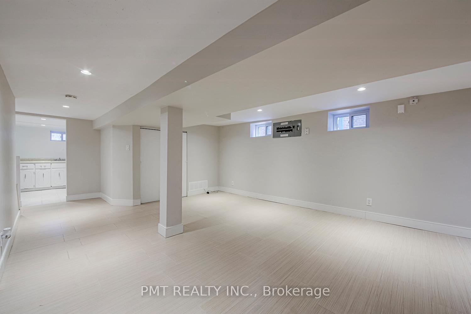 Photo 6 of Unit Bsmt, 39 Windermere Avenue, Toronto, High Park-Swansea — HOMEH
