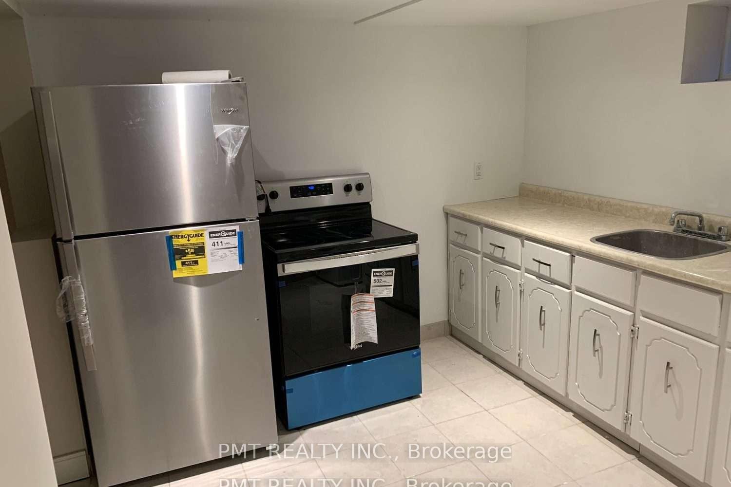 Photo 15 of Unit Bsmt, 39 Windermere Avenue, Toronto, High Park-Swansea — HOMEH