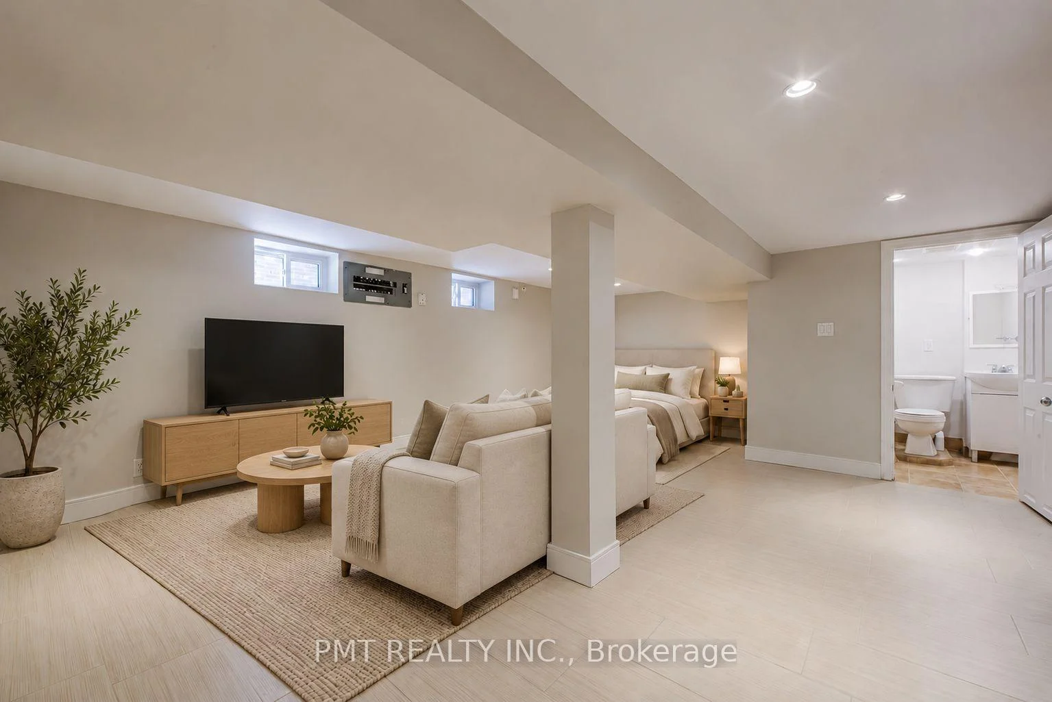 Photo 9 of Unit Bsmt, 39 Windermere Avenue, Toronto, High Park-Swansea — HOMEH