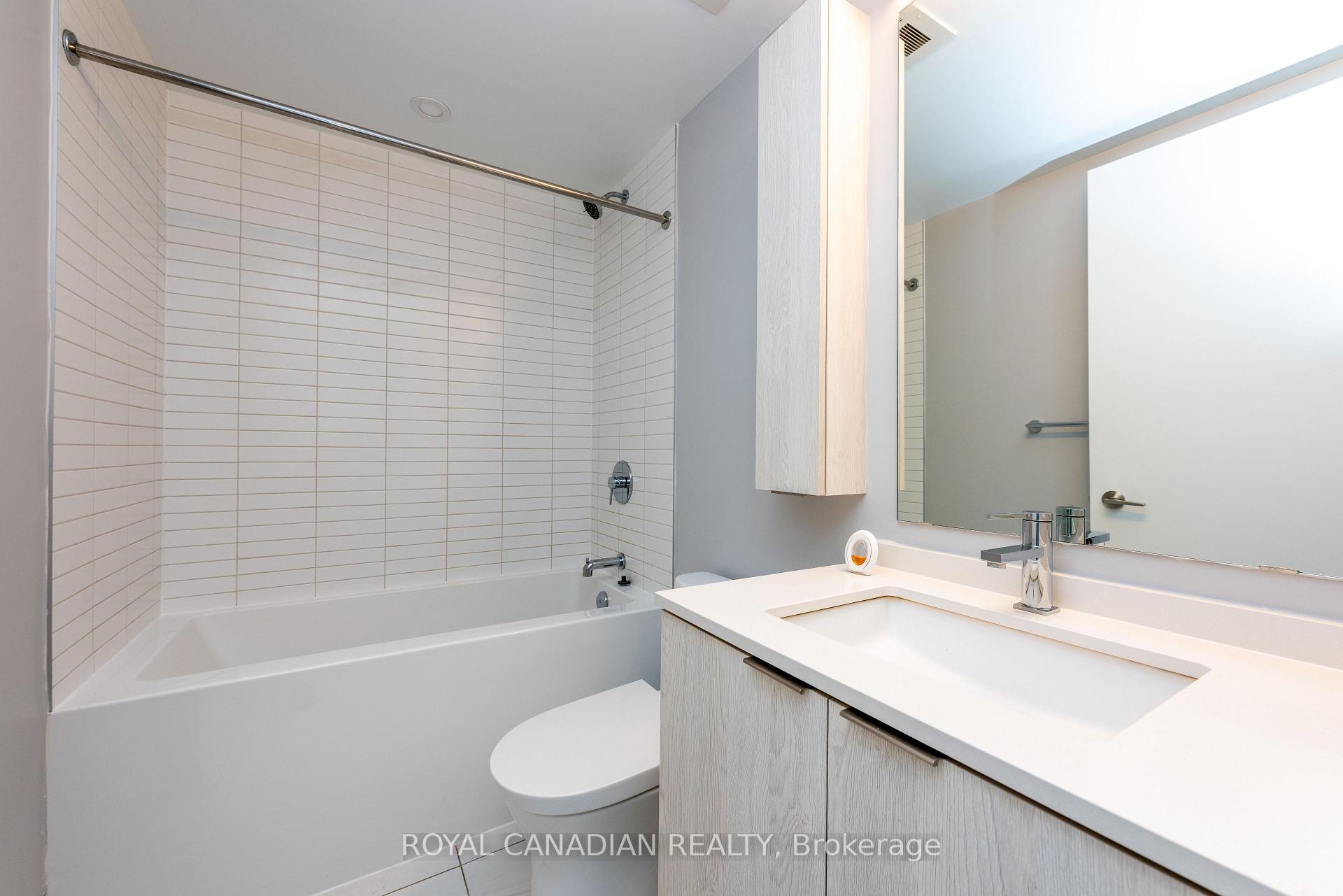 Photo 9 of Unit 805, 86 Dundas Street E, Mississauga, Cooksville — HOMEH