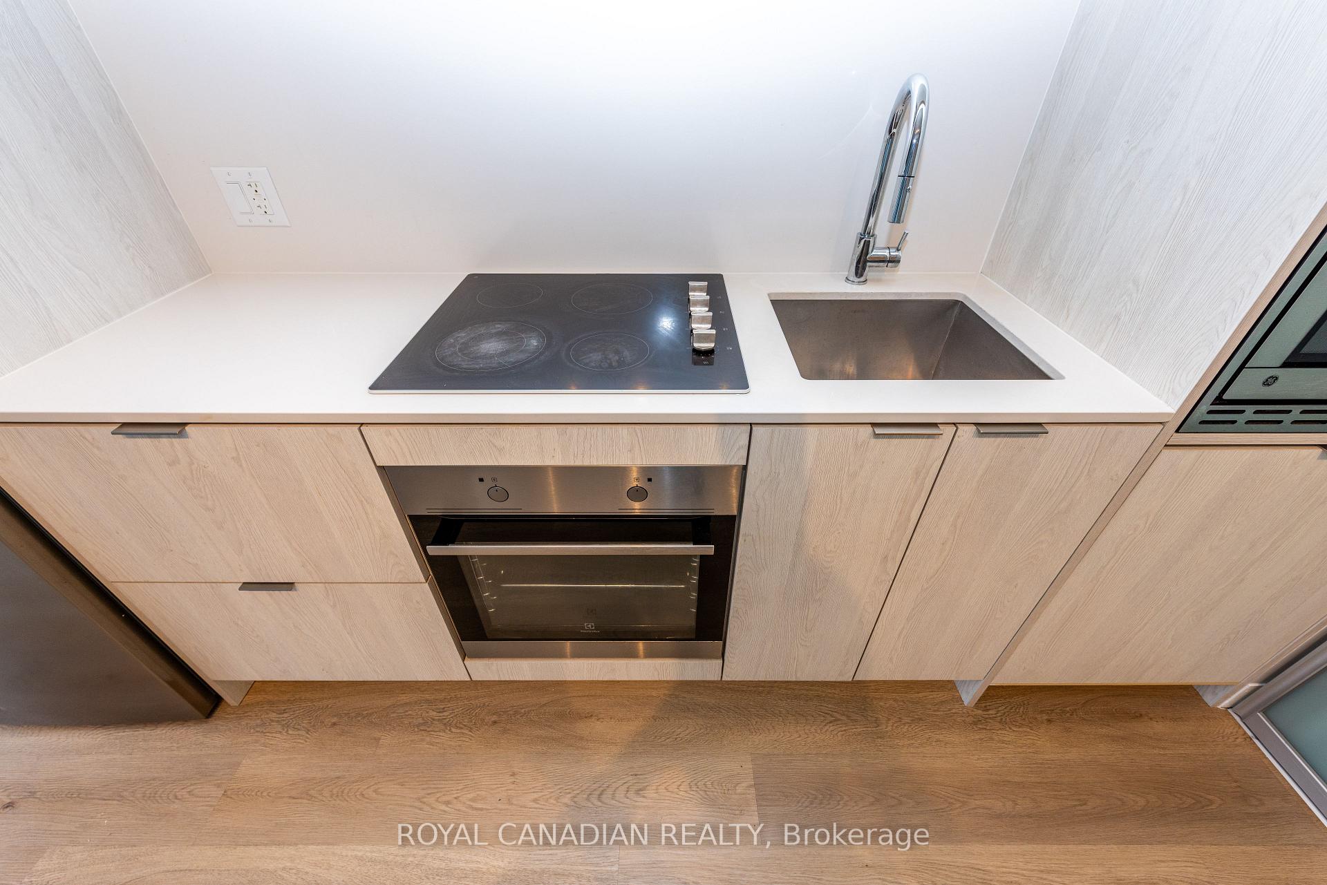 Photo 17 of Unit 805, 86 Dundas Street E, Mississauga, Cooksville — HOMEH