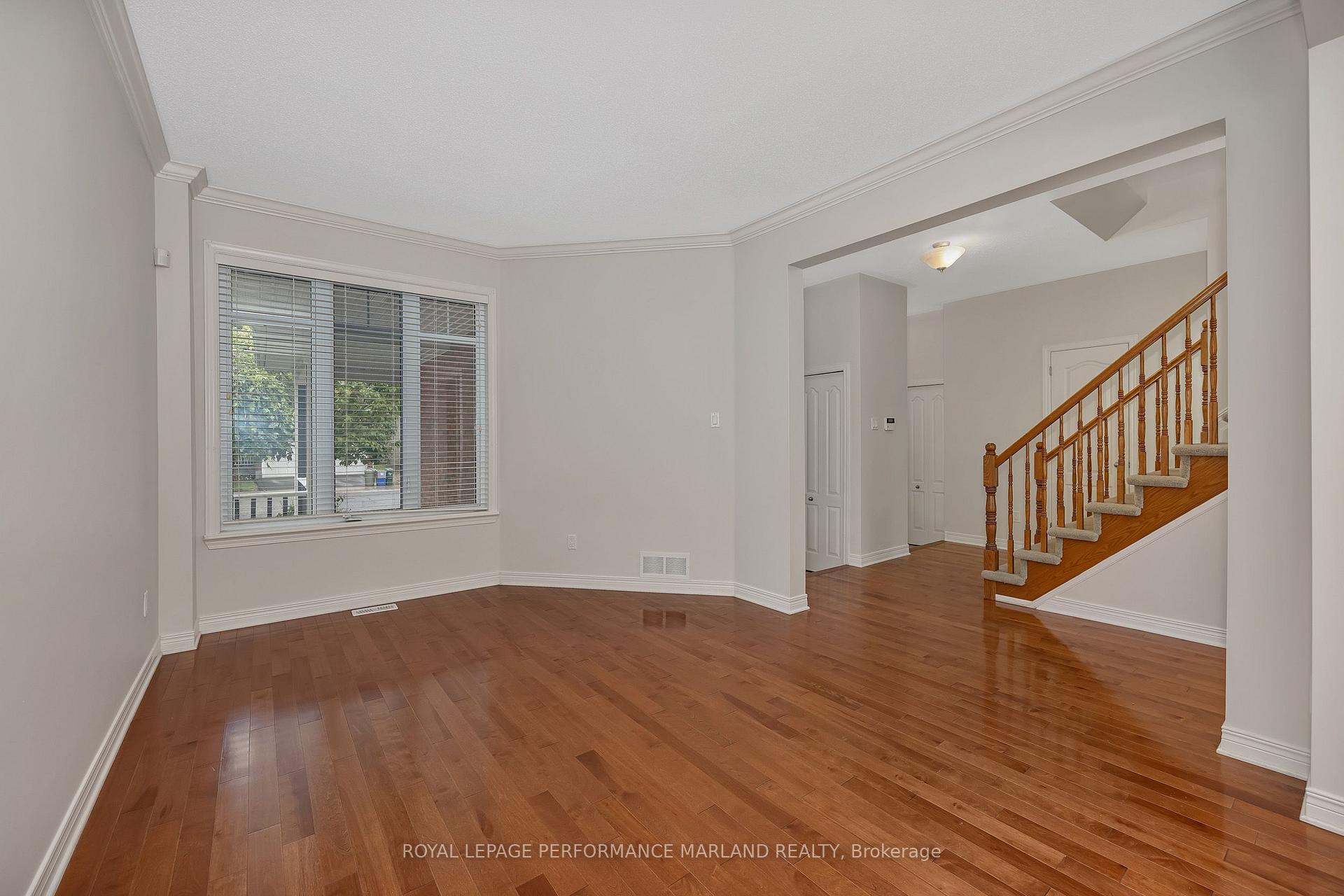 Photo 7 of 108 Portrush Avenue, Ottawa, Barrhaven - Longfields — HOMEH