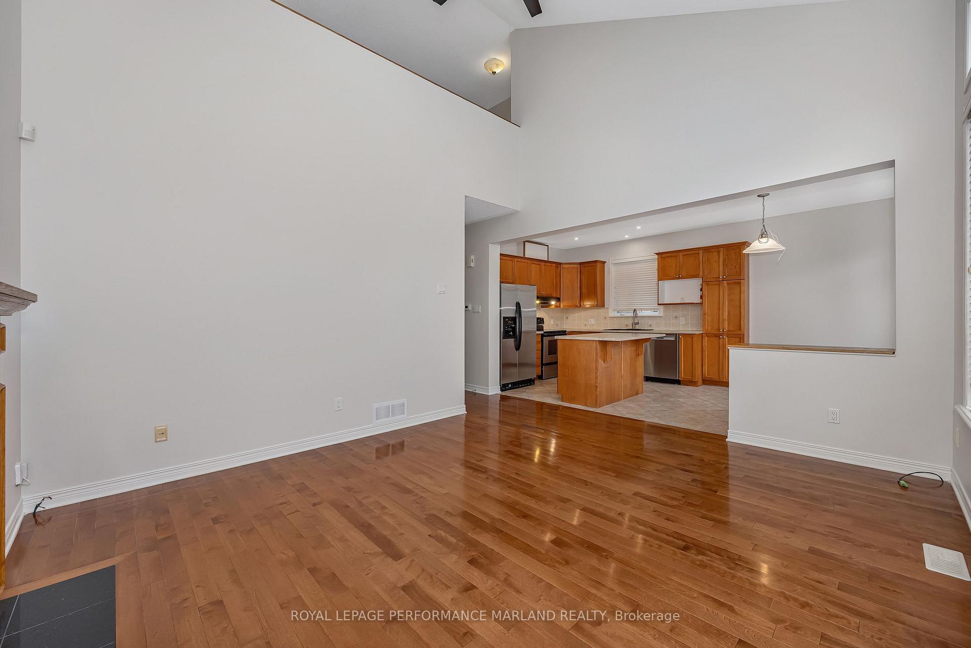 Photo 13 of 108 Portrush Avenue, Ottawa, Barrhaven - Longfields — HOMEH