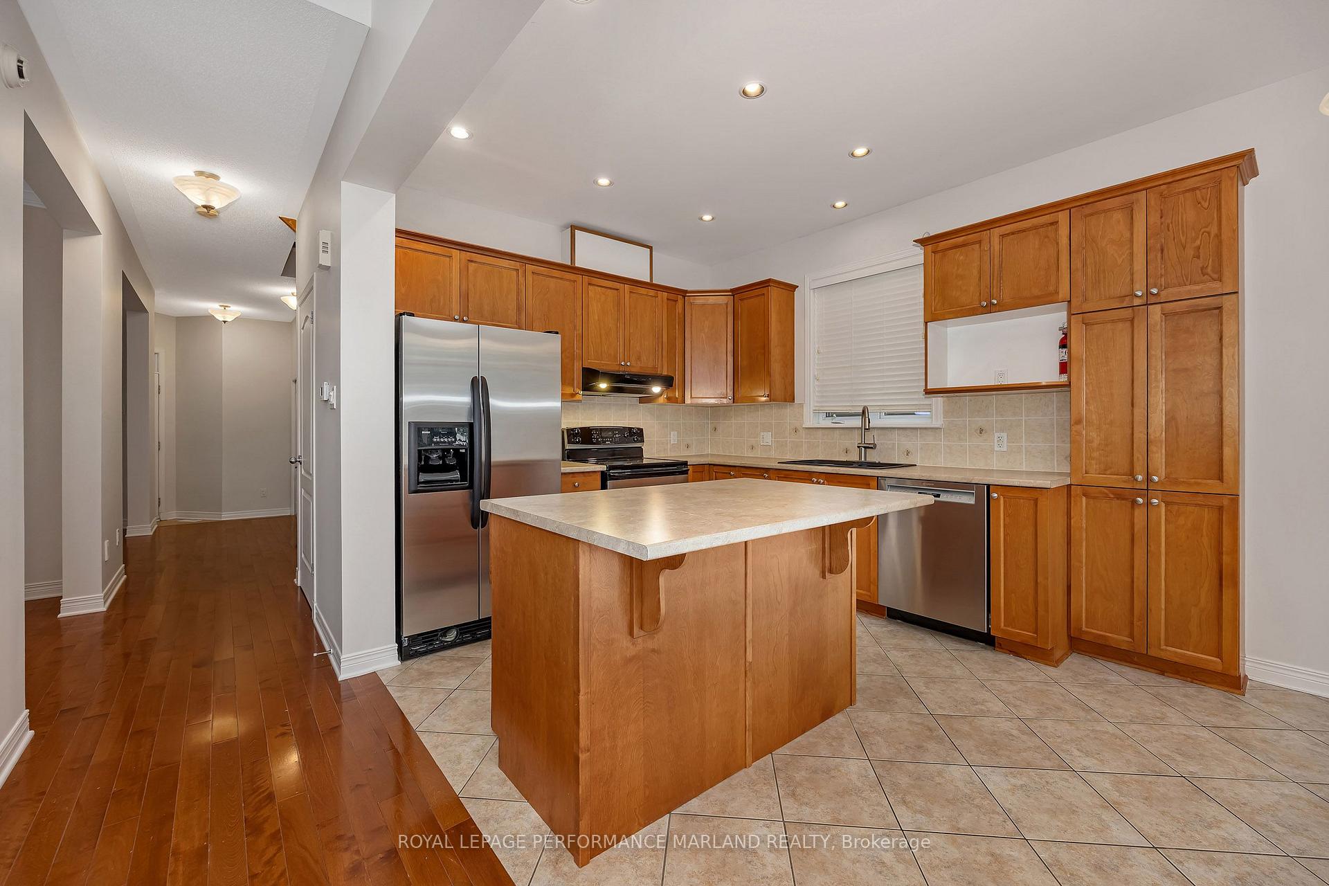 Photo 14 of 108 Portrush Avenue, Ottawa, Barrhaven - Longfields — HOMEH