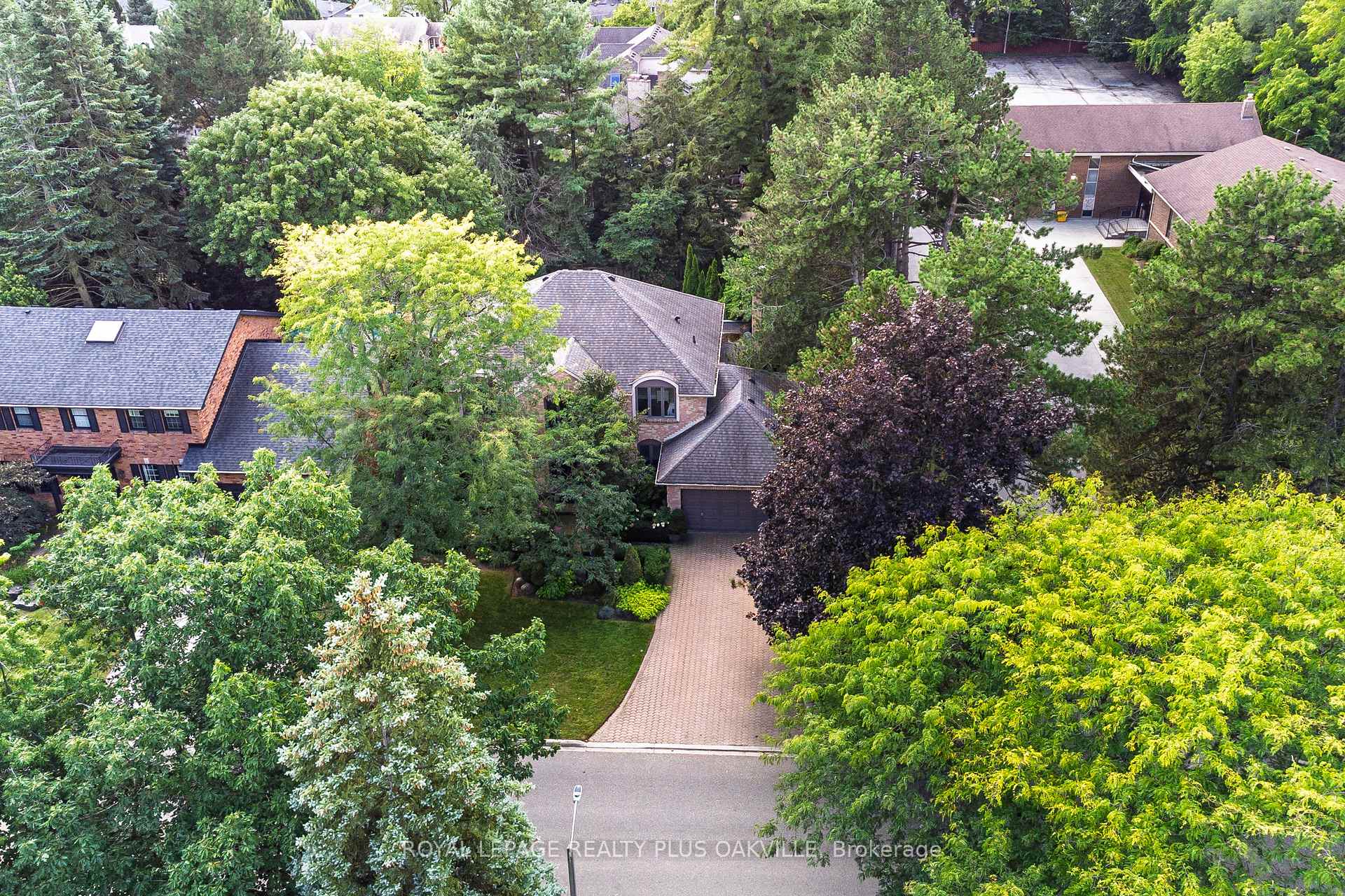 Photo 3 of 356 Shoreacres Road, Burlington, Shoreacres — HOMEH
