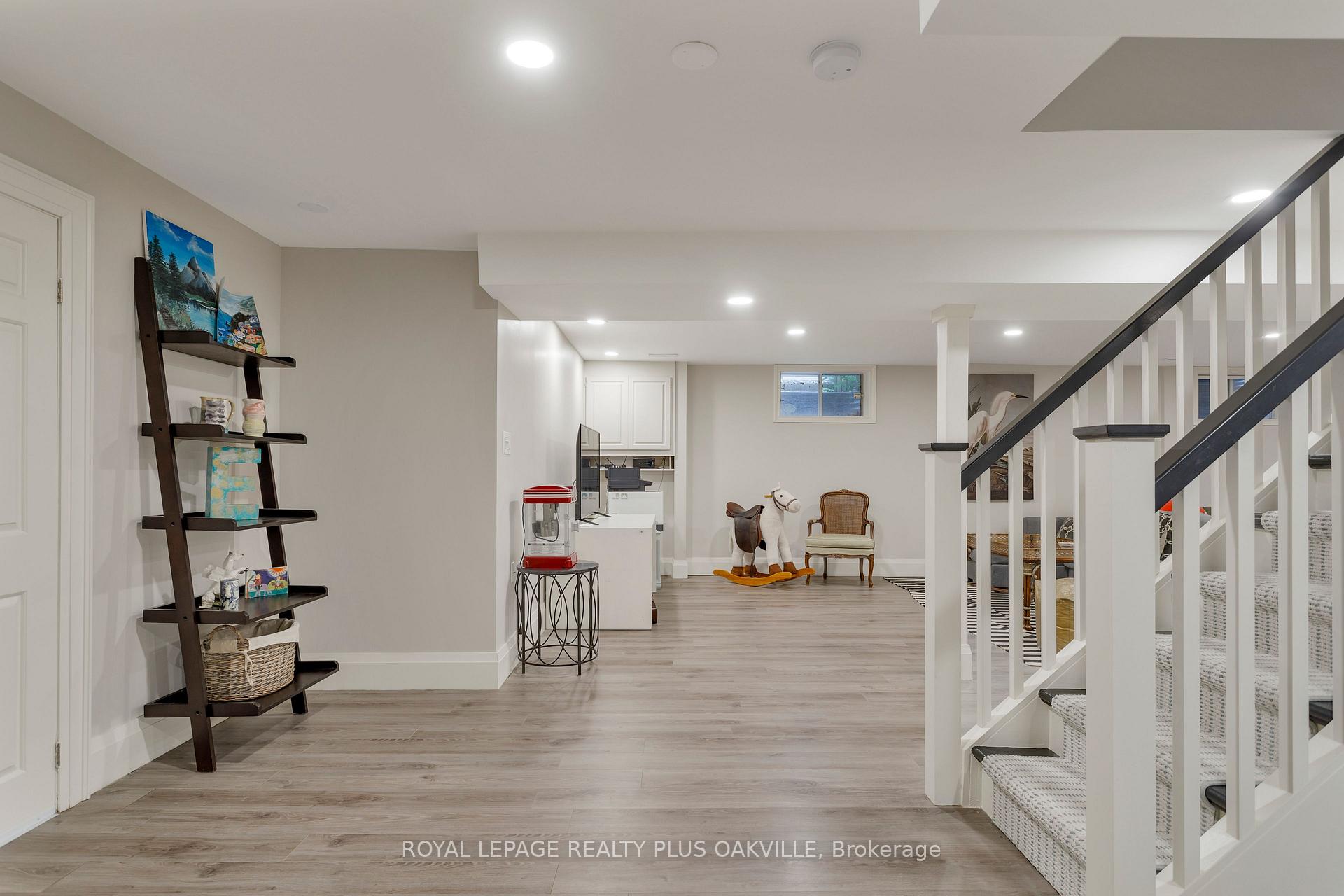 Photo 43 of 356 Shoreacres Road, Burlington, Shoreacres — HOMEH