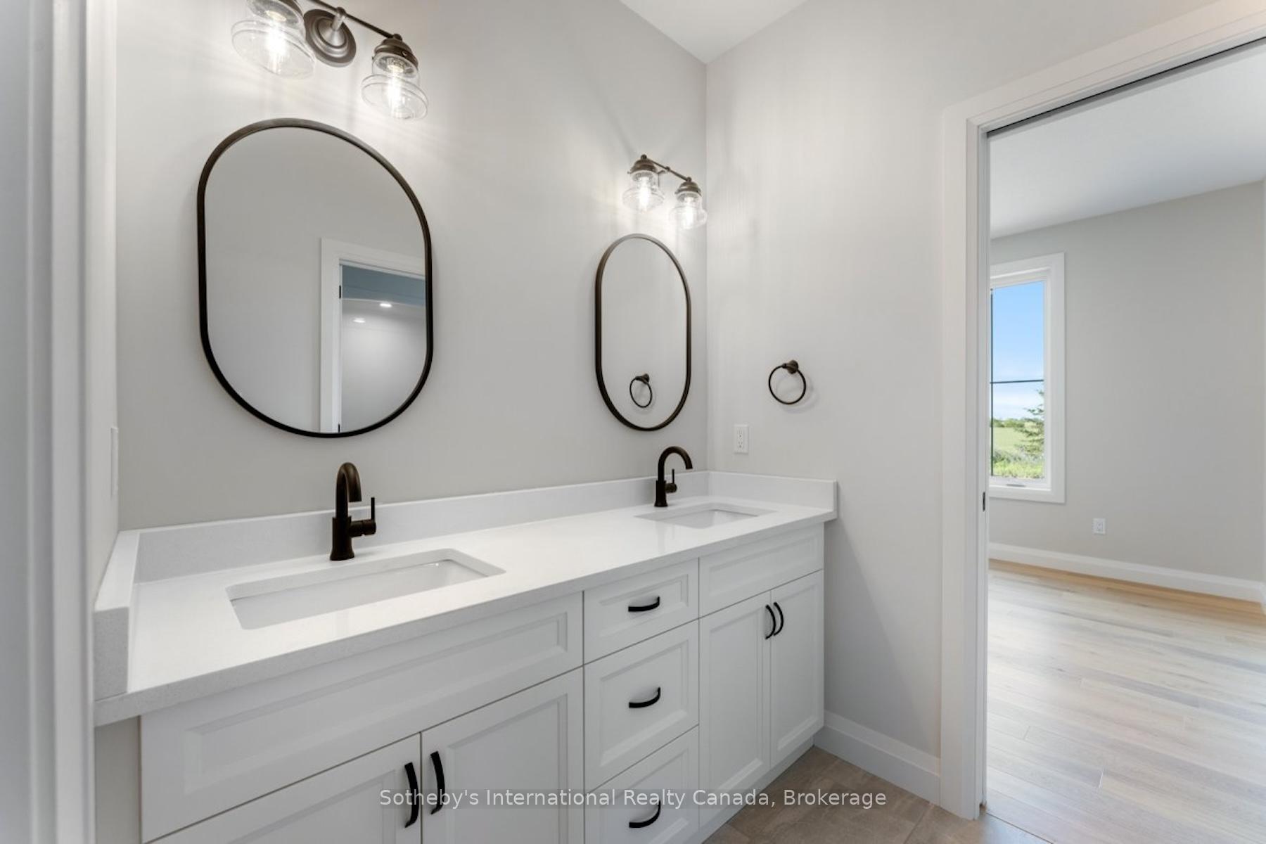 Photo 7 of 77 Cedar Street, Brant, Paris — HOMEH