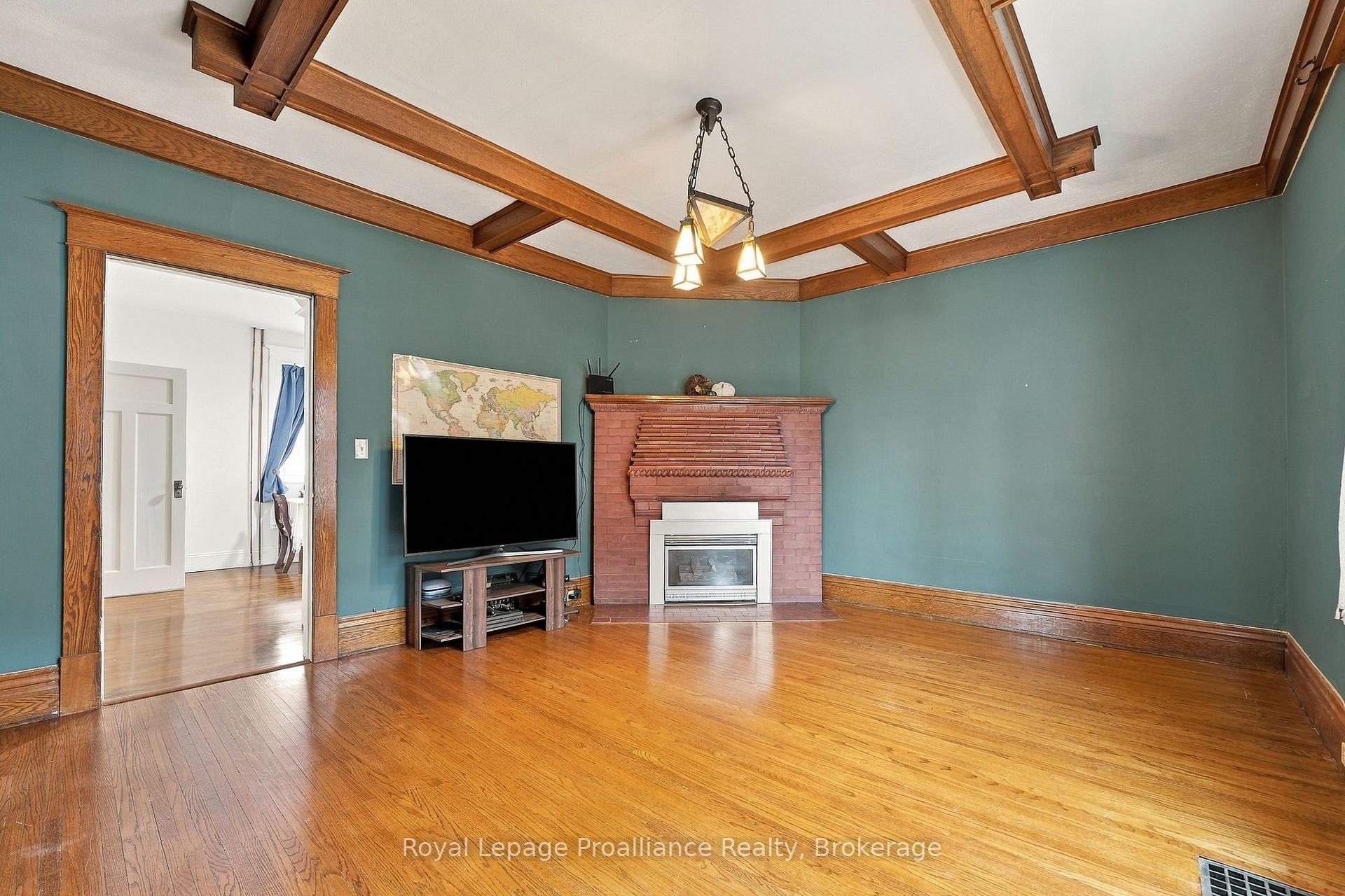 Photo 13 of 31 Grove Street, Belleville, Belleville Ward — HOMEH