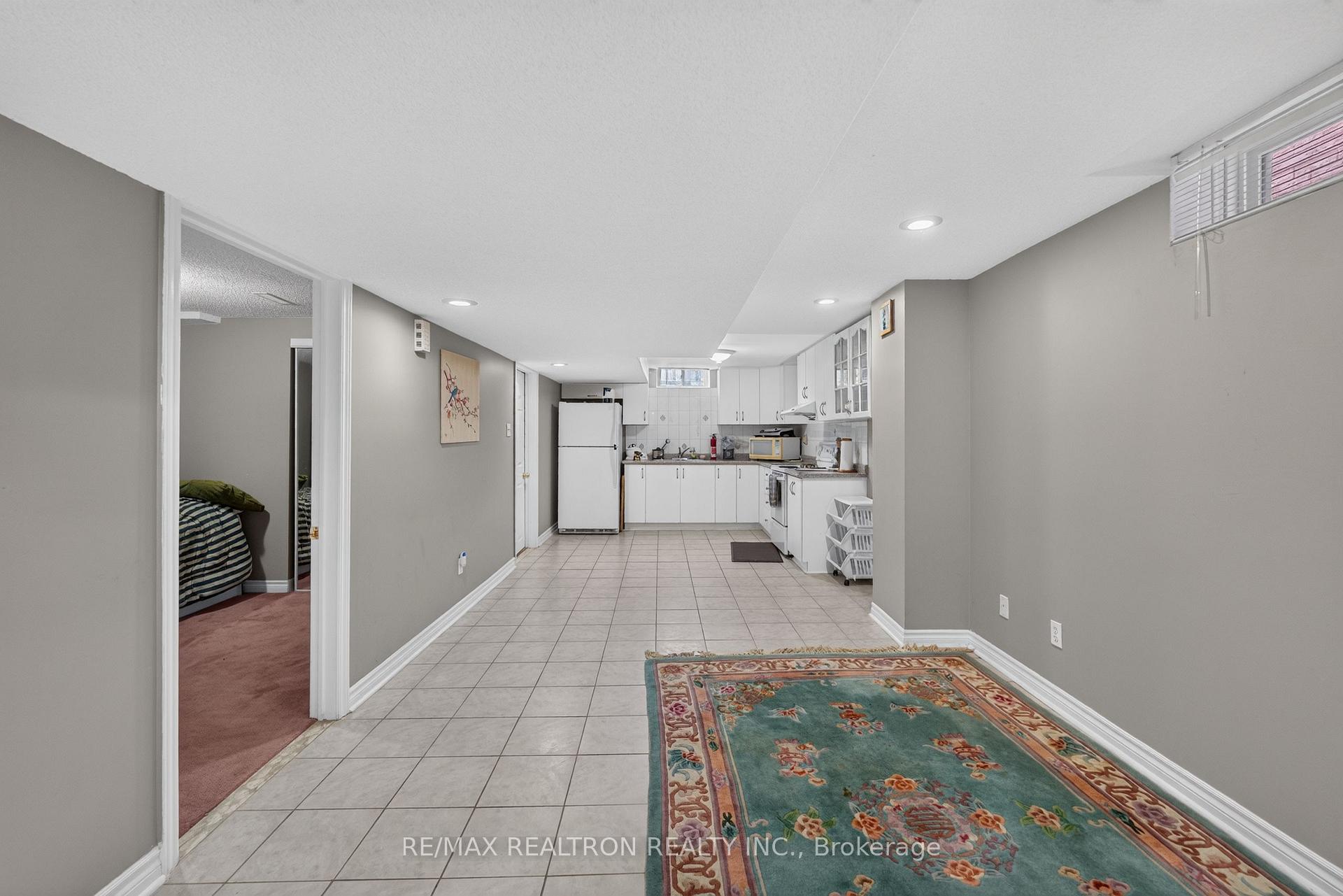 Photo 7 of Unit Basement, 29 Connery Crescent, Markham, Middlefield — HOMEH