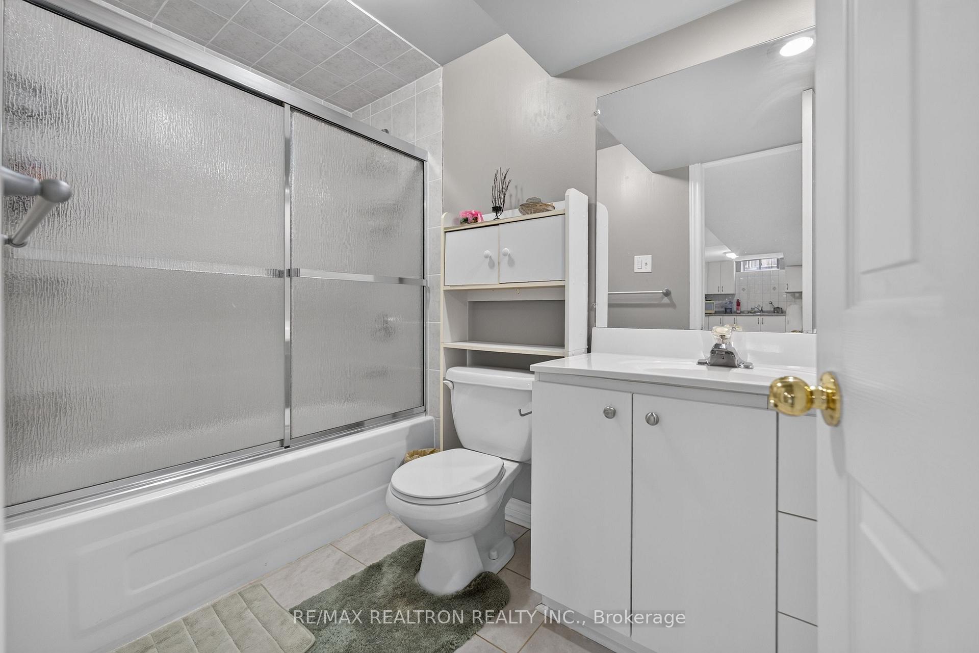 Photo 10 of Unit Basement, 29 Connery Crescent, Markham, Middlefield — HOMEH