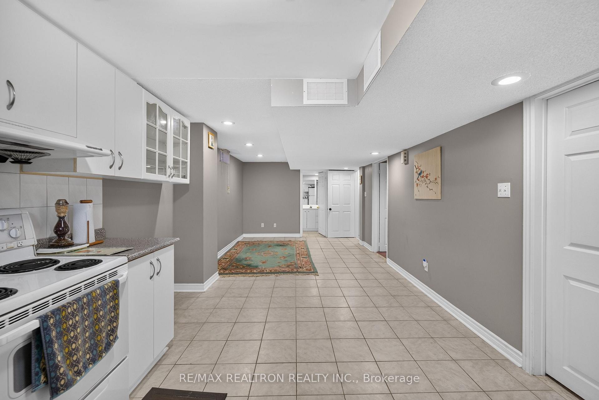 Photo 13 of Unit Basement, 29 Connery Crescent, Markham, Middlefield — HOMEH