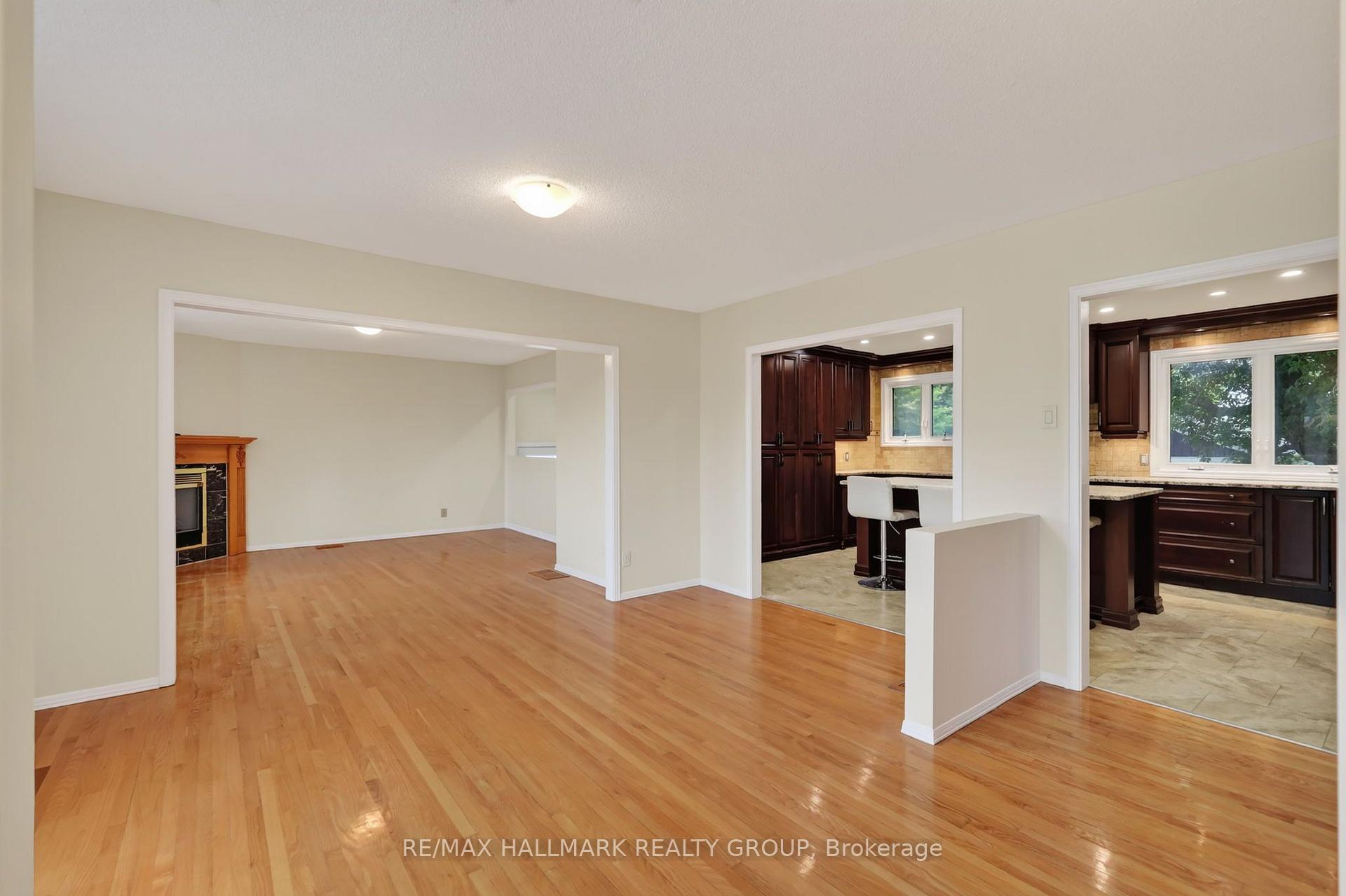 Photo 4 of 3649 Navan Road, Ottawa, Mer Bleue/Bradley Estates/Anderson Park — HOMEH