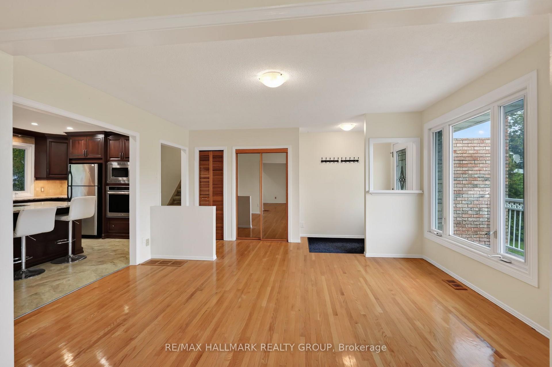 Photo 5 of 3649 Navan Road, Ottawa, Mer Bleue/Bradley Estates/Anderson Park — HOMEH