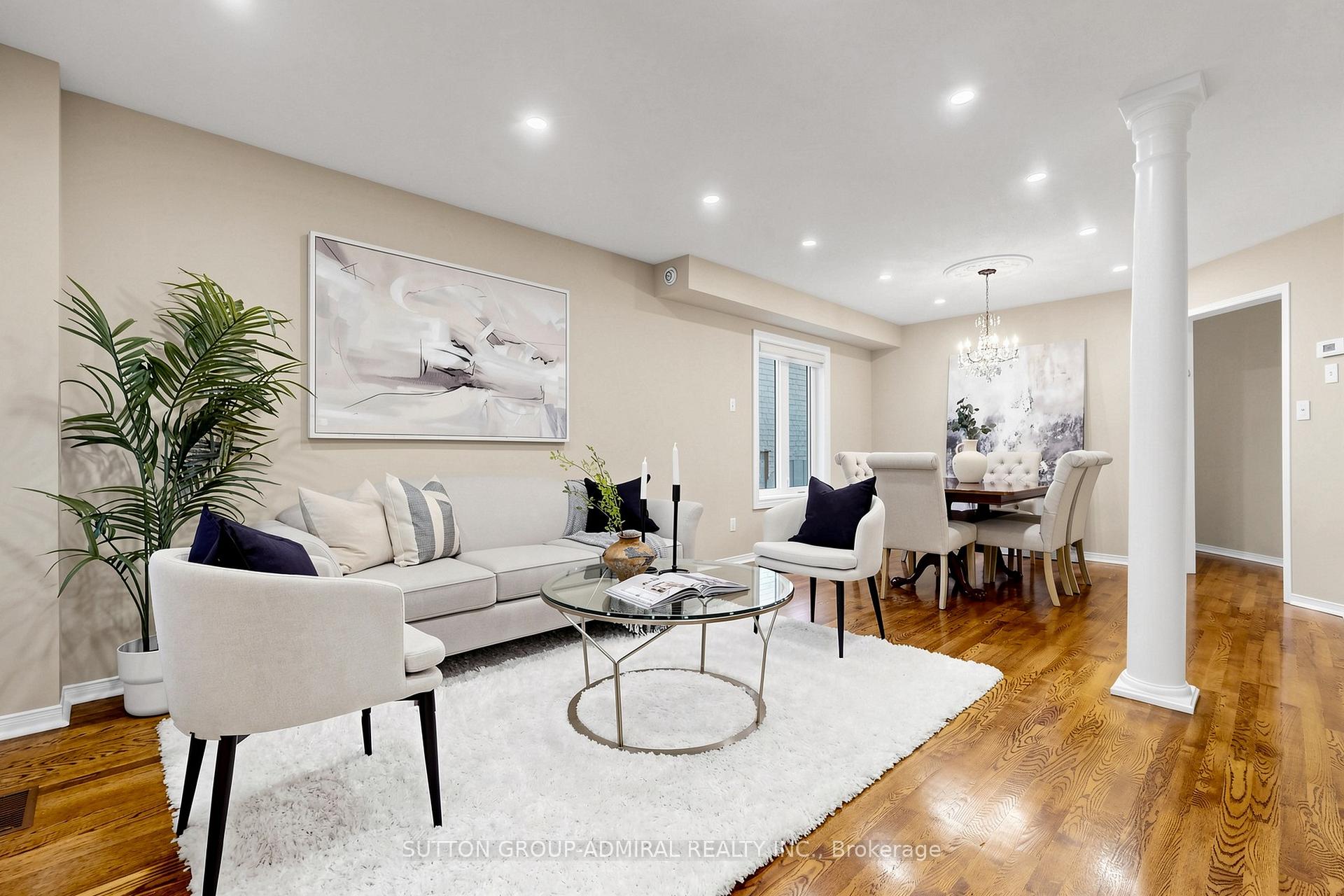 Photo 4 of 63 Katerina Avenue, Vaughan, Beverley Glen — HOMEH