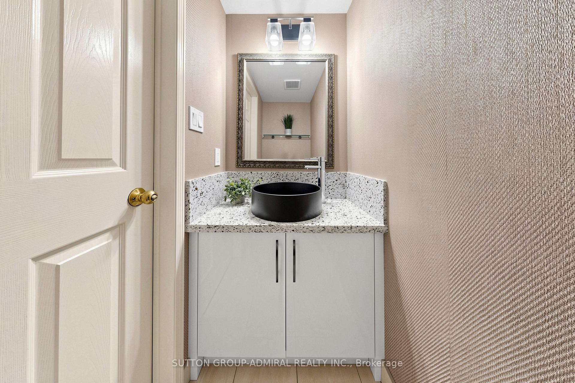 Photo 13 of 63 Katerina Avenue, Vaughan, Beverley Glen — HOMEH