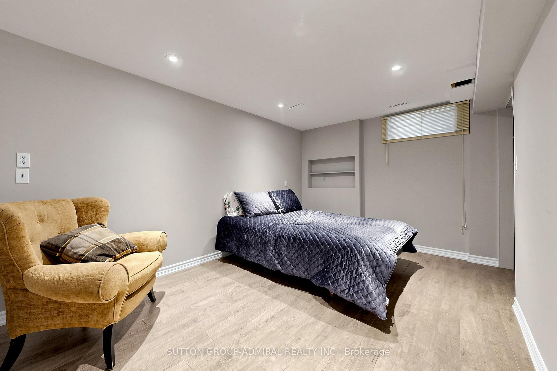 Photo 23 of 63 Katerina Avenue, Vaughan, Beverley Glen — HOMEH