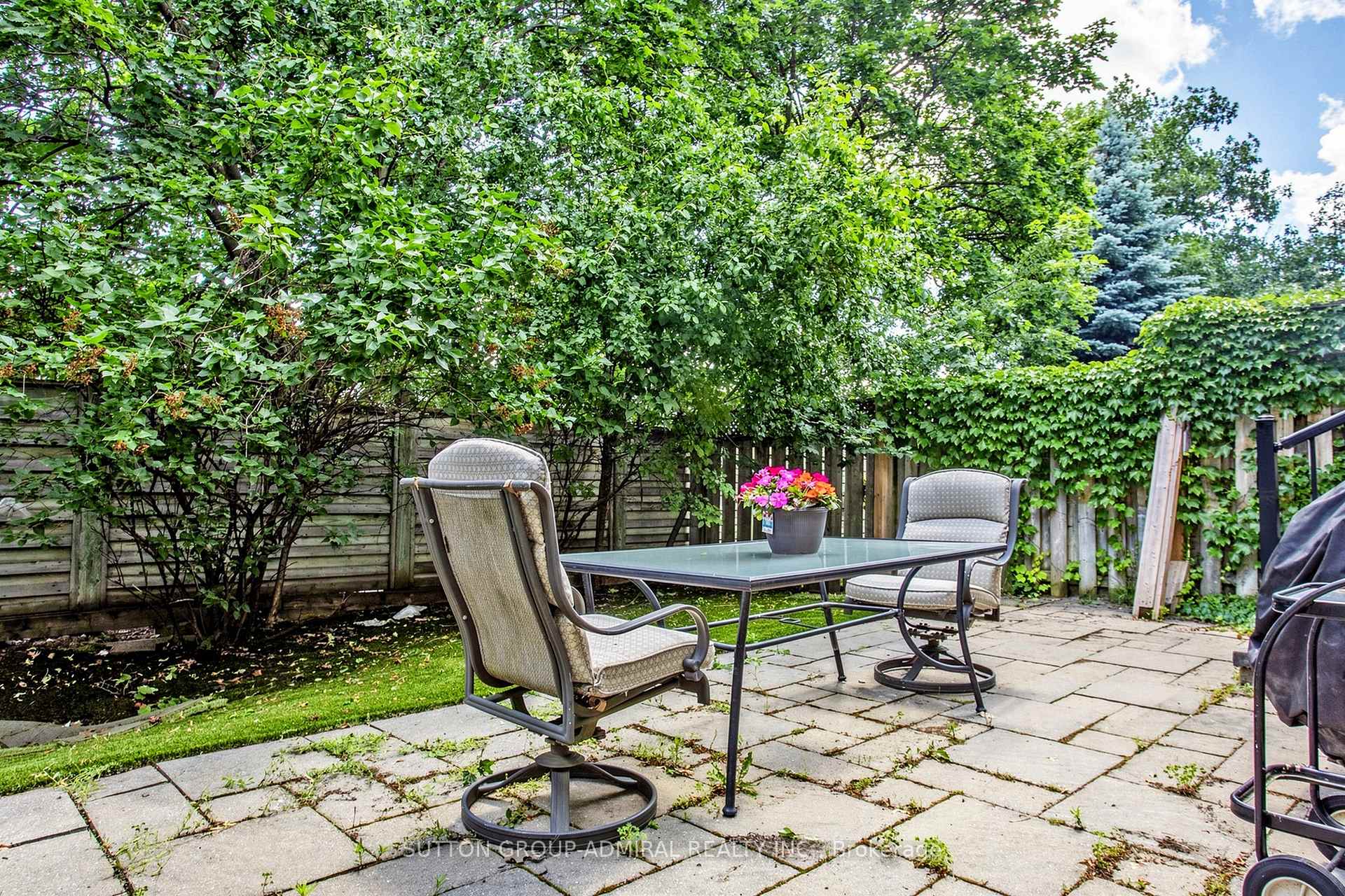 Photo 25 of 63 Katerina Avenue, Vaughan, Beverley Glen — HOMEH