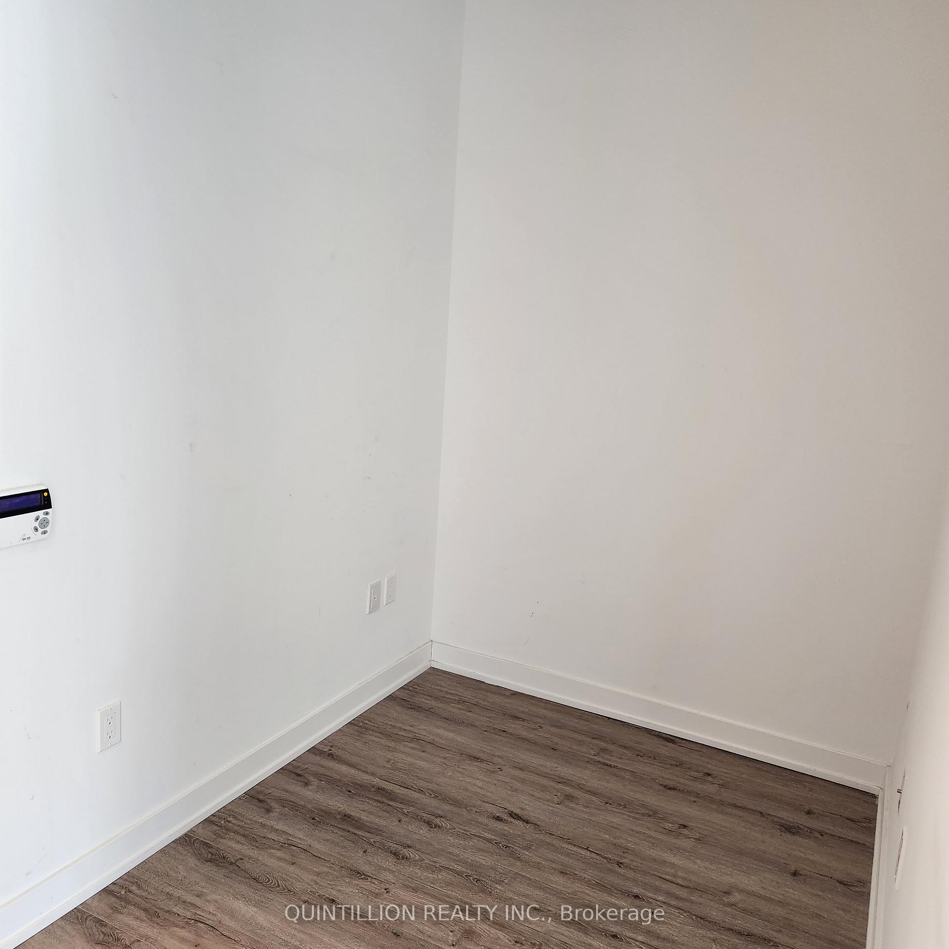 Photo 5 of Unit 2606, 15 Queens Quay, Toronto, Waterfront Communities — HOMEH